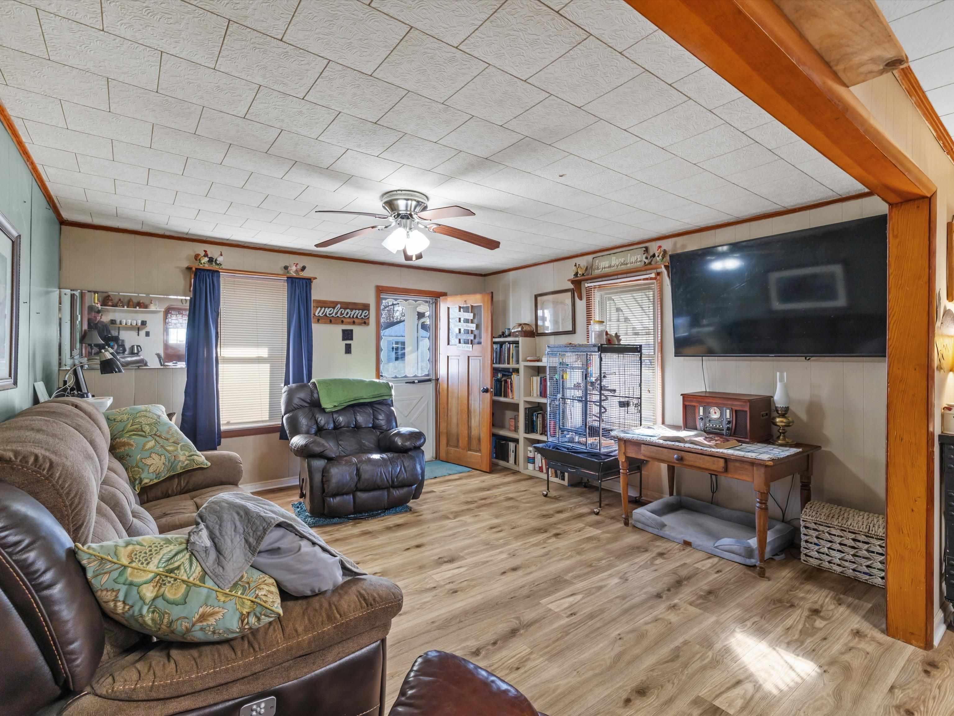 122 Highland Ave, Madisonville, Kentucky 42431, 2 Bedrooms Bedrooms, ,1 BathroomBathrooms,Single Family Residence,For Sale,Highland Ave,93974