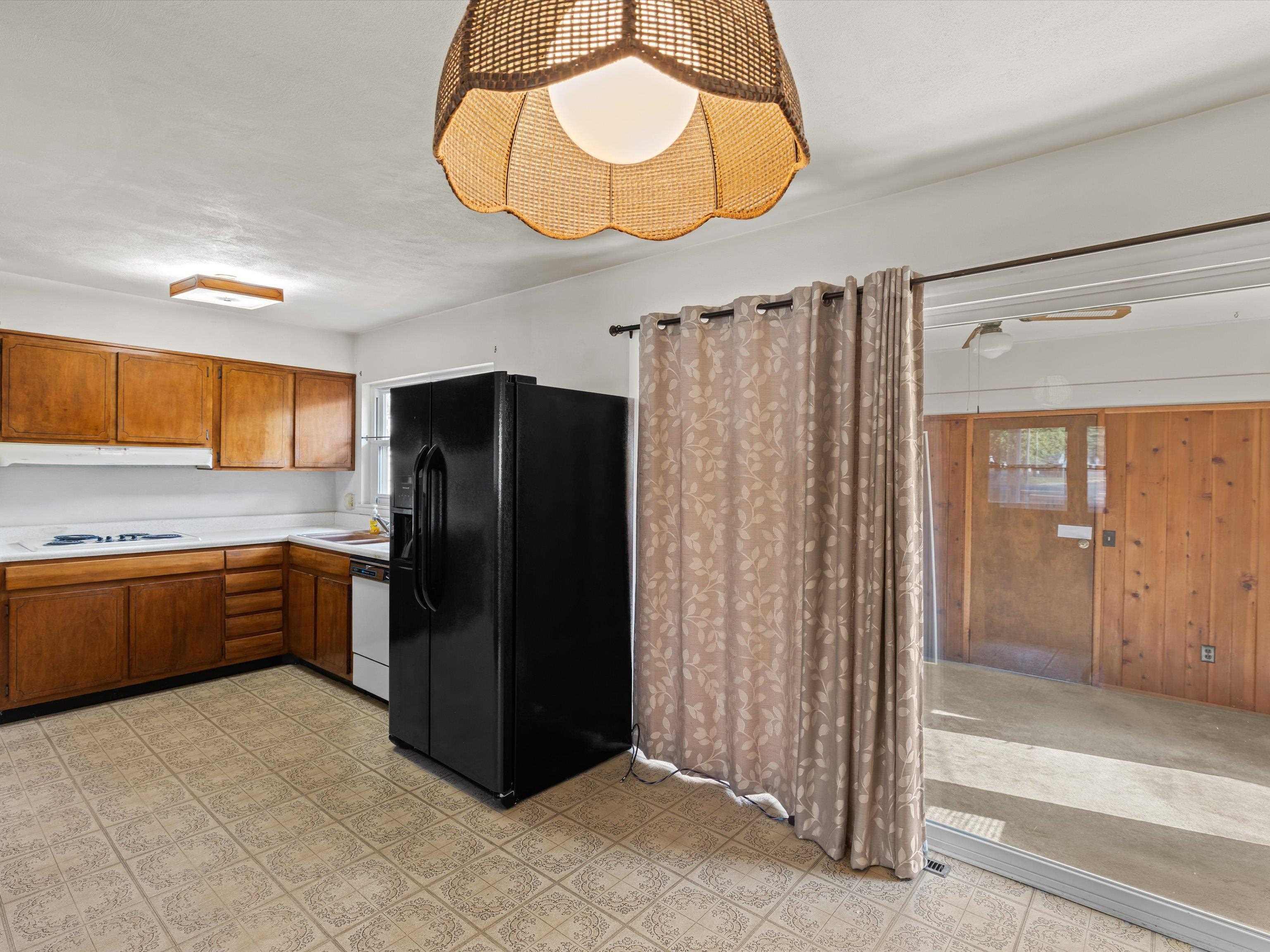 816 Booth Ave., Owensboro, Kentucky 42301, 3 Bedrooms Bedrooms, ,2 BathroomsBathrooms,Single Family Residence,For Sale,Booth Ave.,93975