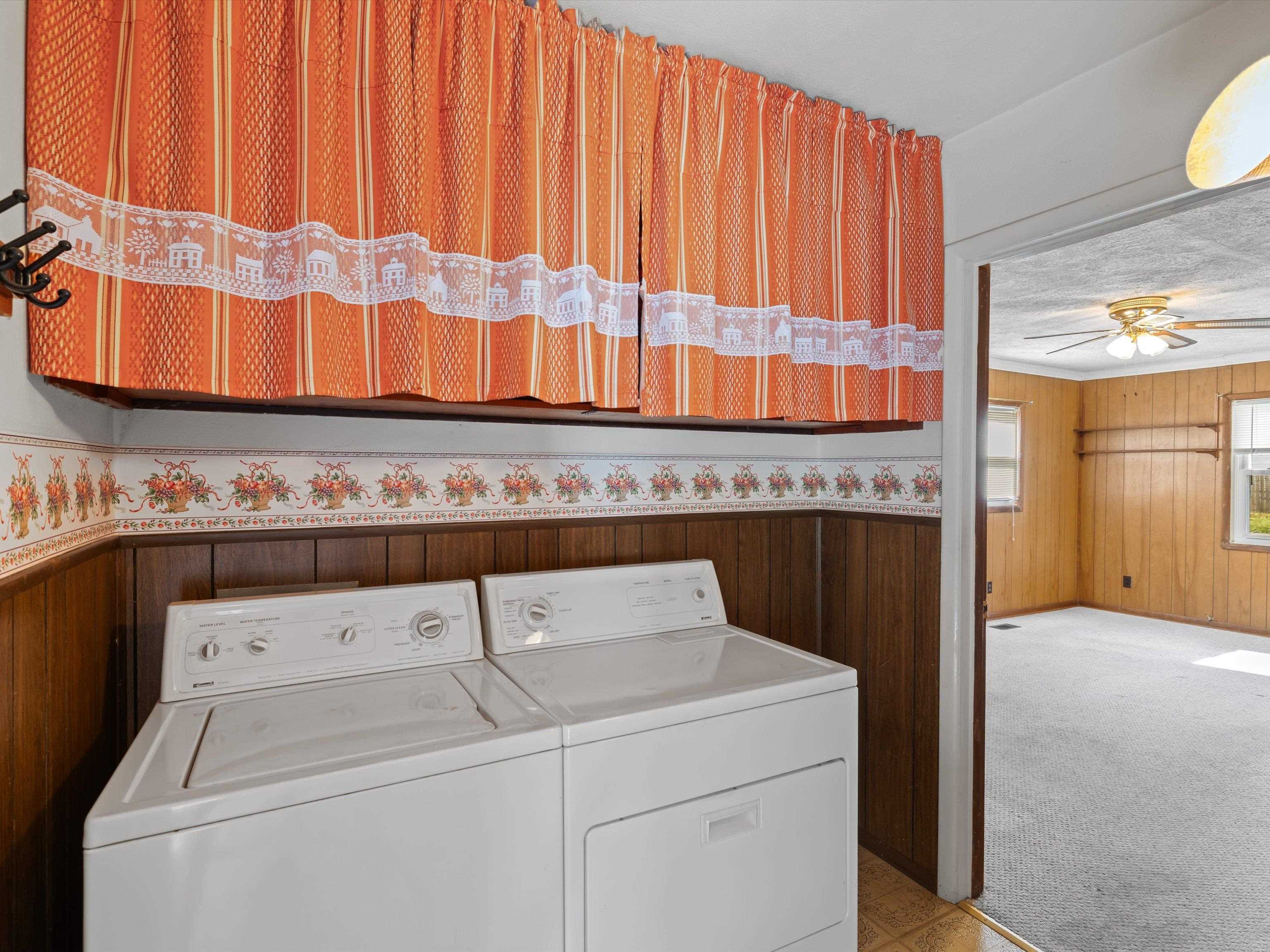 816 Booth Ave., Owensboro, Kentucky 42301, 3 Bedrooms Bedrooms, ,2 BathroomsBathrooms,Single Family Residence,For Sale,Booth Ave.,93975