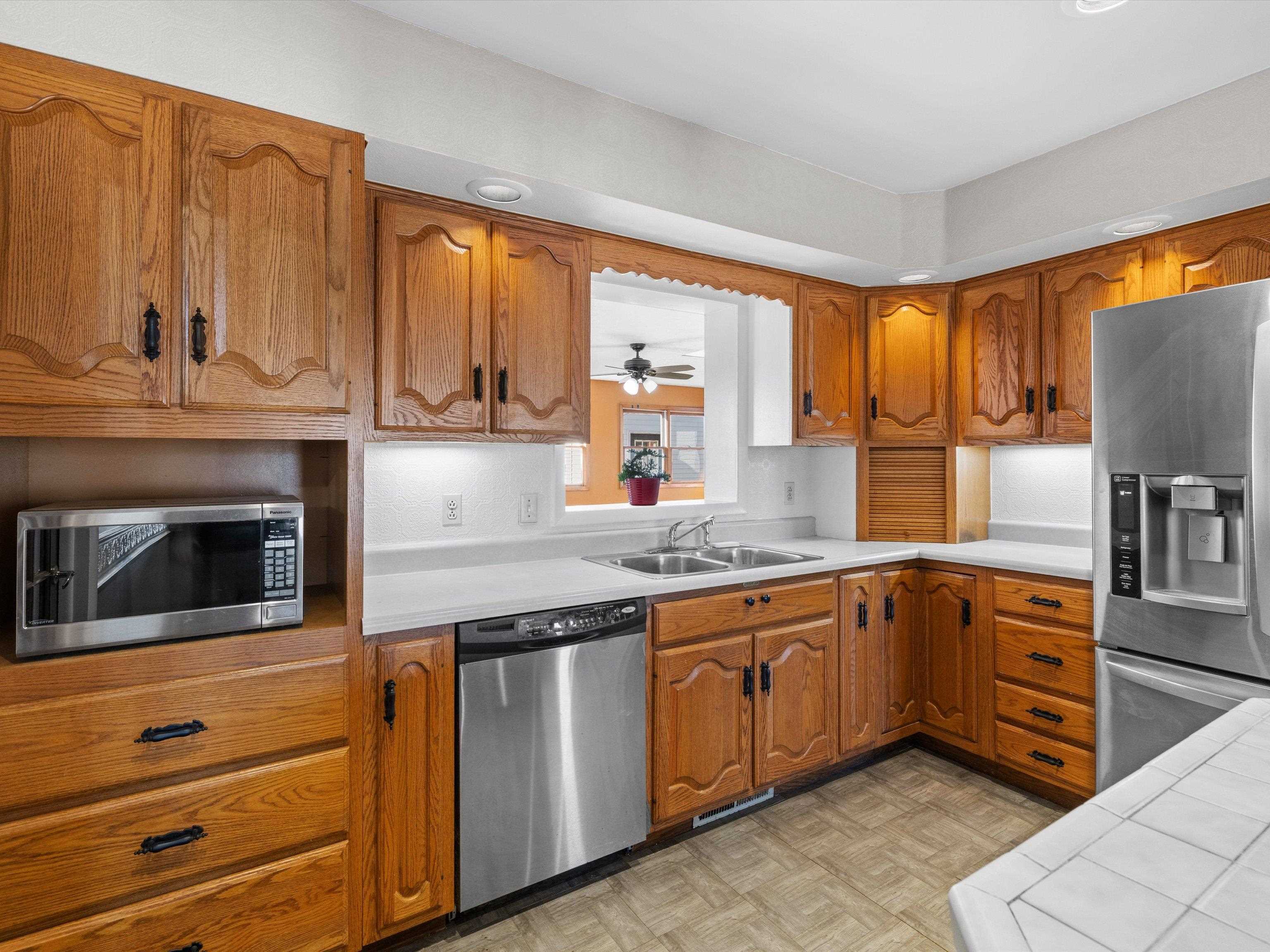 2416 Cavalcade Drive, Owensboro, Kentucky 42301, 3 Bedrooms Bedrooms, ,1 BathroomBathrooms,Ranch,For Sale,Cavalcade Drive,93976