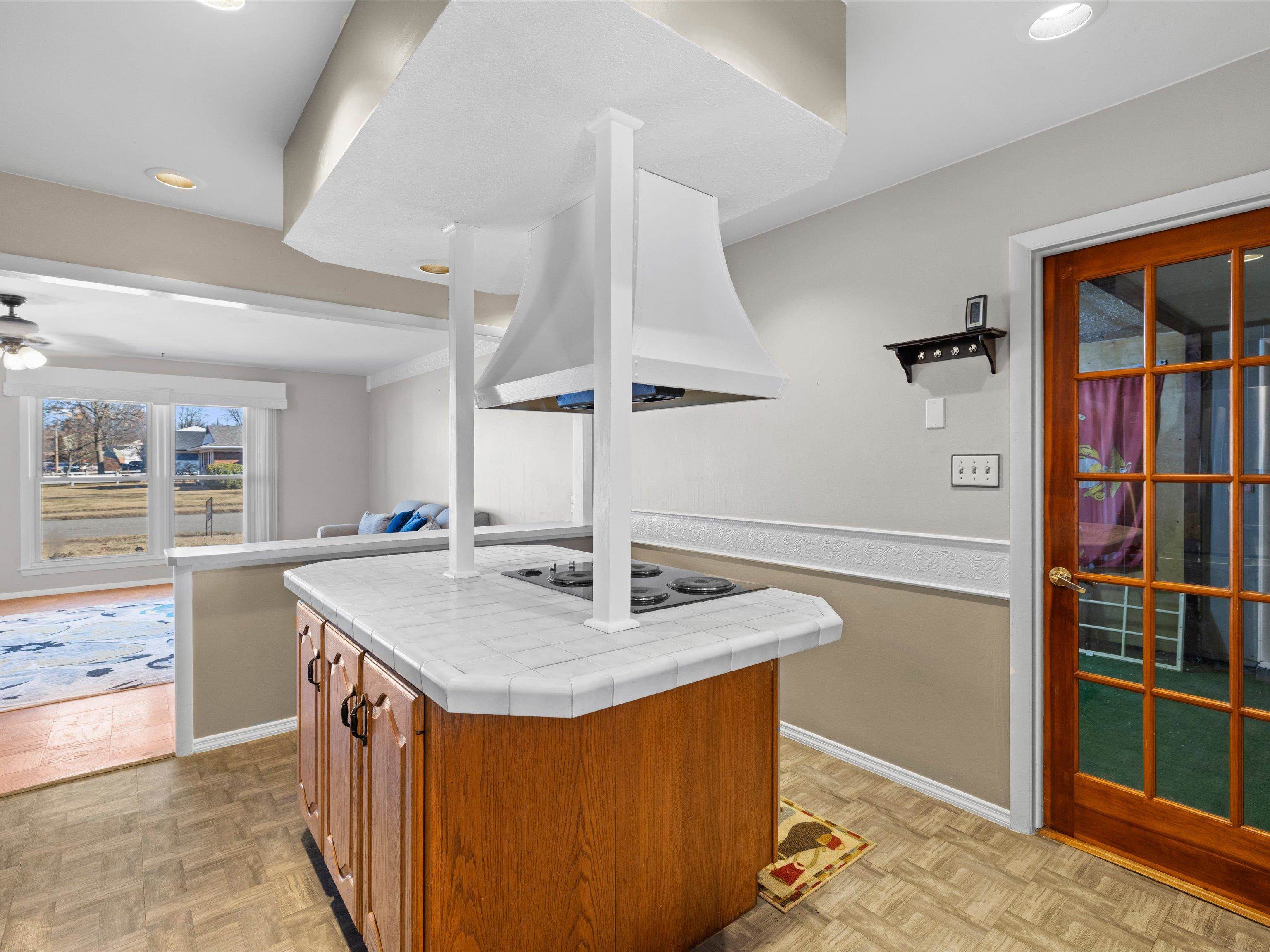 2416 Cavalcade Drive, Owensboro, Kentucky 42301, 3 Bedrooms Bedrooms, ,1 BathroomBathrooms,Single Family Residence,For Sale,Cavalcade Drive,93976