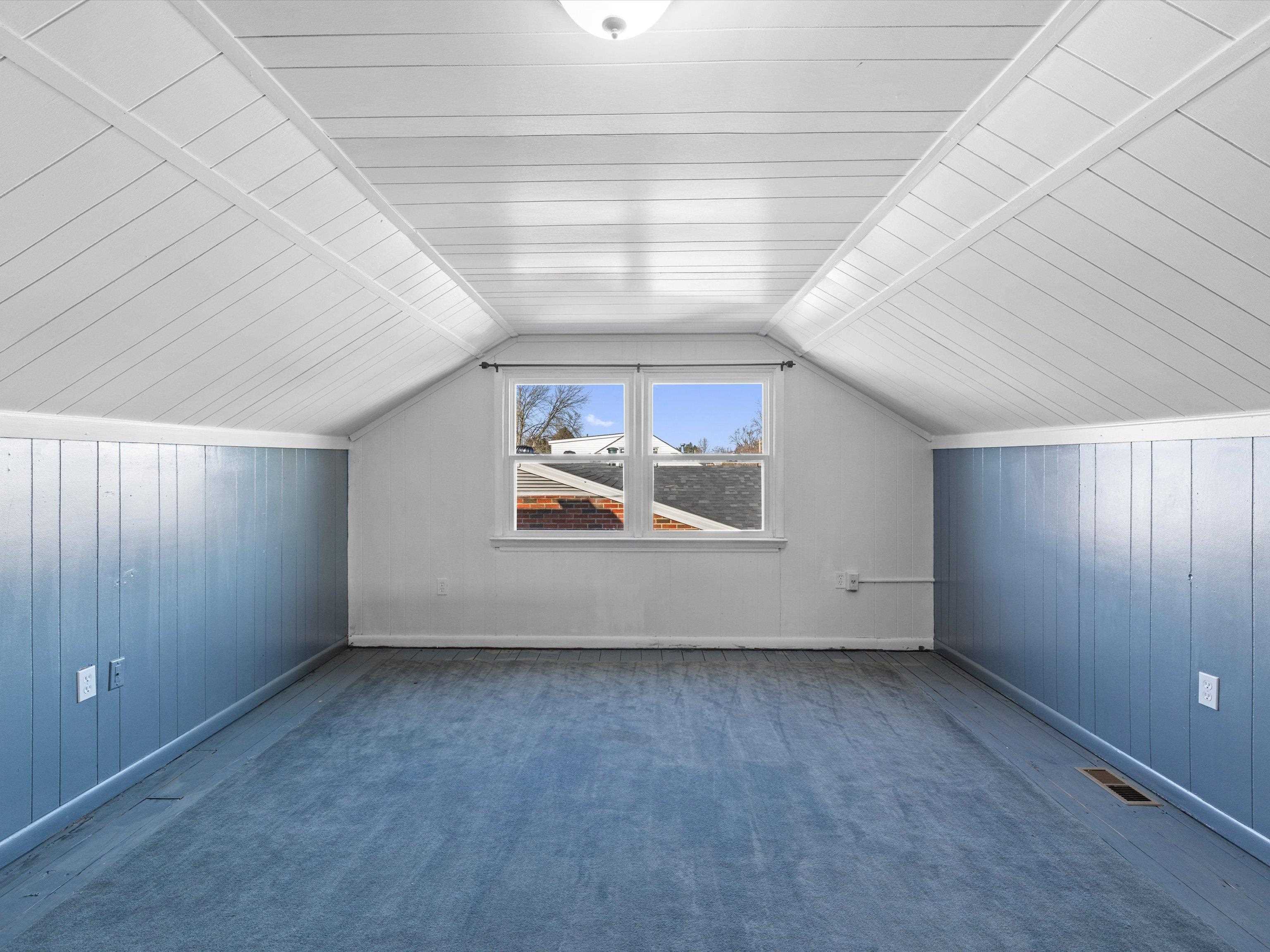 2416 Cavalcade Drive, Owensboro, Kentucky 42301, 3 Bedrooms Bedrooms, ,1 BathroomBathrooms,Single Family Residence,For Sale,Cavalcade Drive,93976