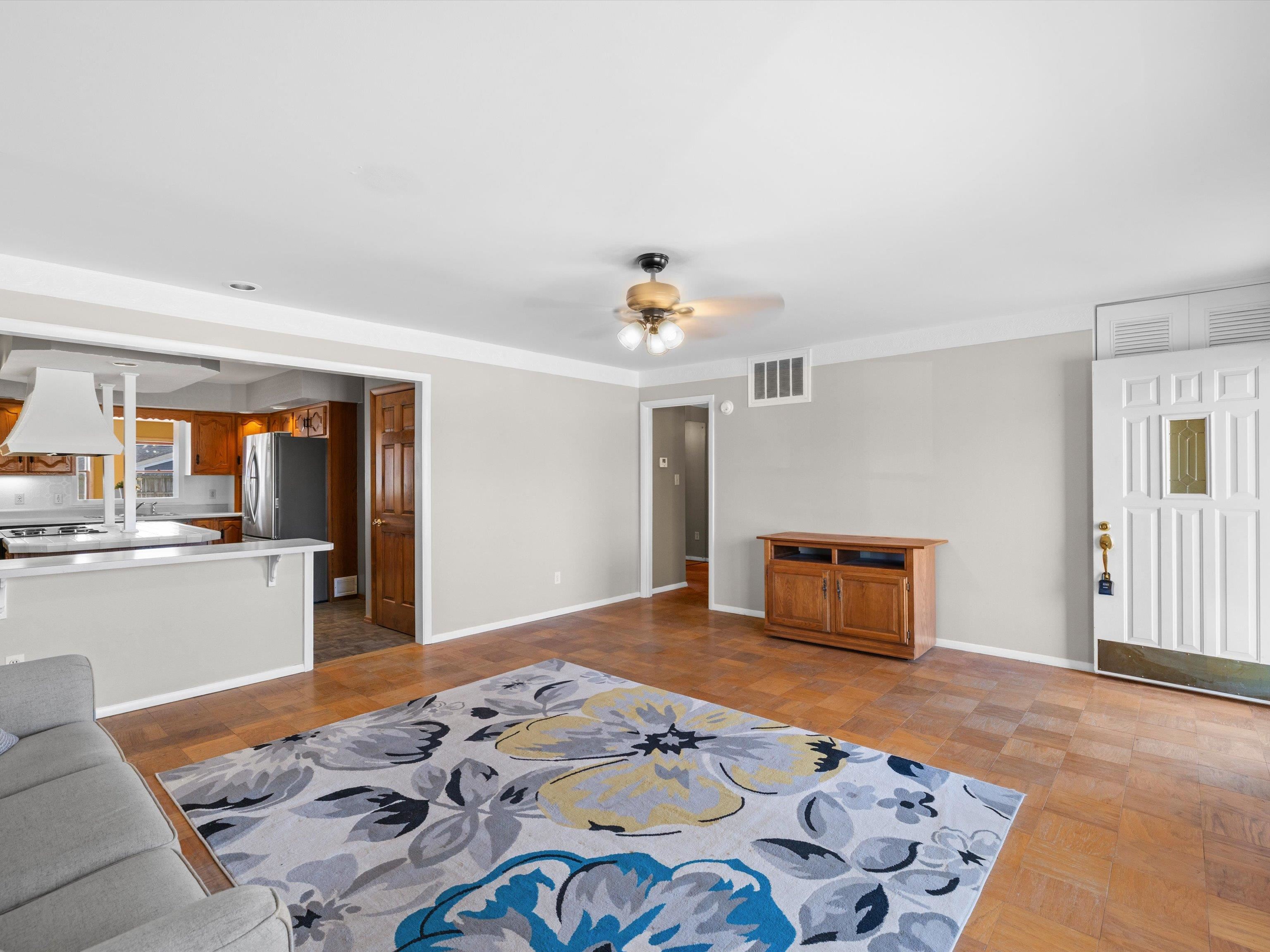 2416 Cavalcade Drive, Owensboro, Kentucky 42301, 3 Bedrooms Bedrooms, ,1 BathroomBathrooms,Single Family Residence,For Sale,Cavalcade Drive,93976