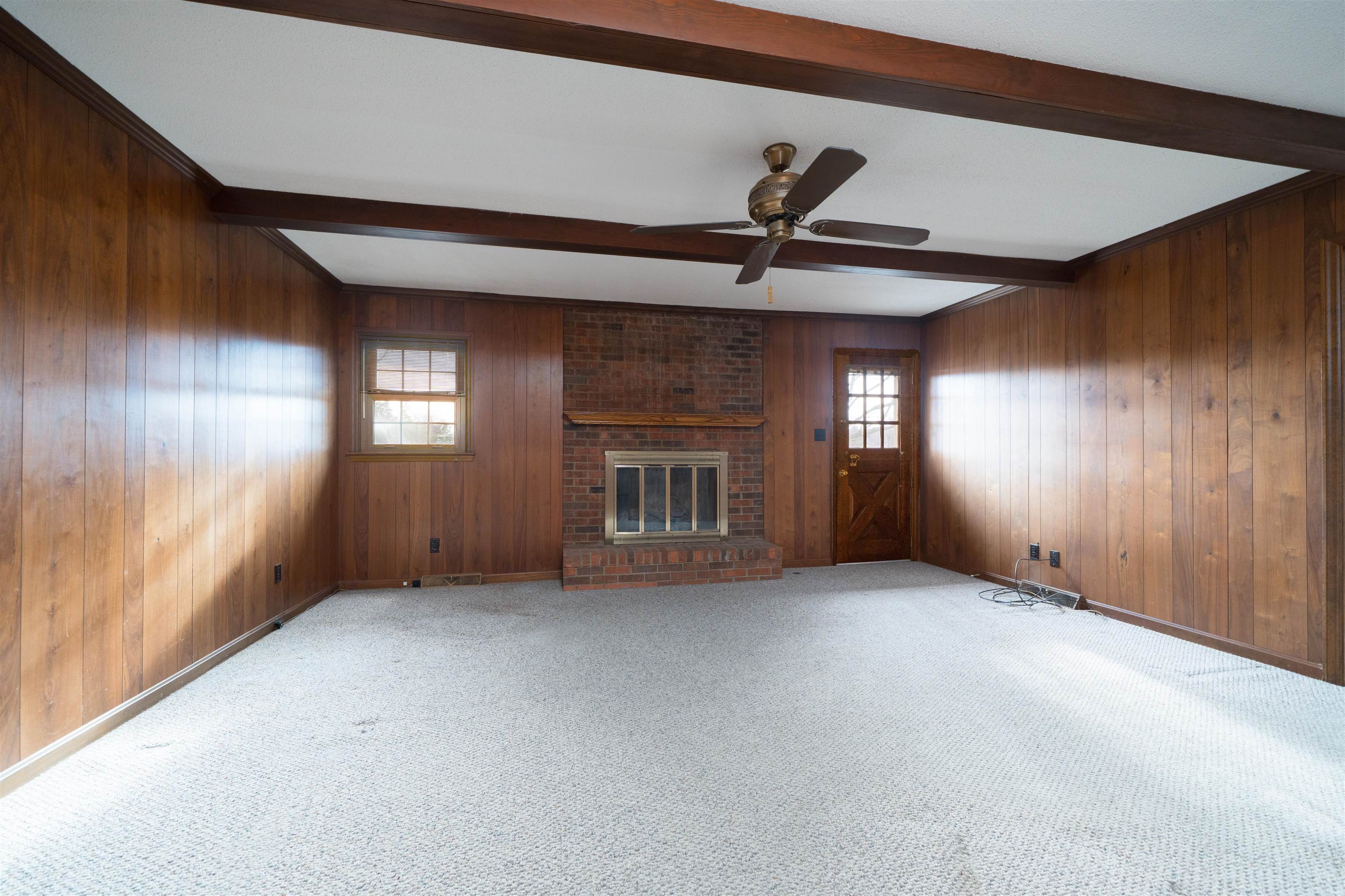 1526 Springdale Dr, Owensboro, Kentucky 42301, 4 Bedrooms Bedrooms, ,2 BathroomsBathrooms,Single Family Residence,For Sale,Springdale Dr,93981