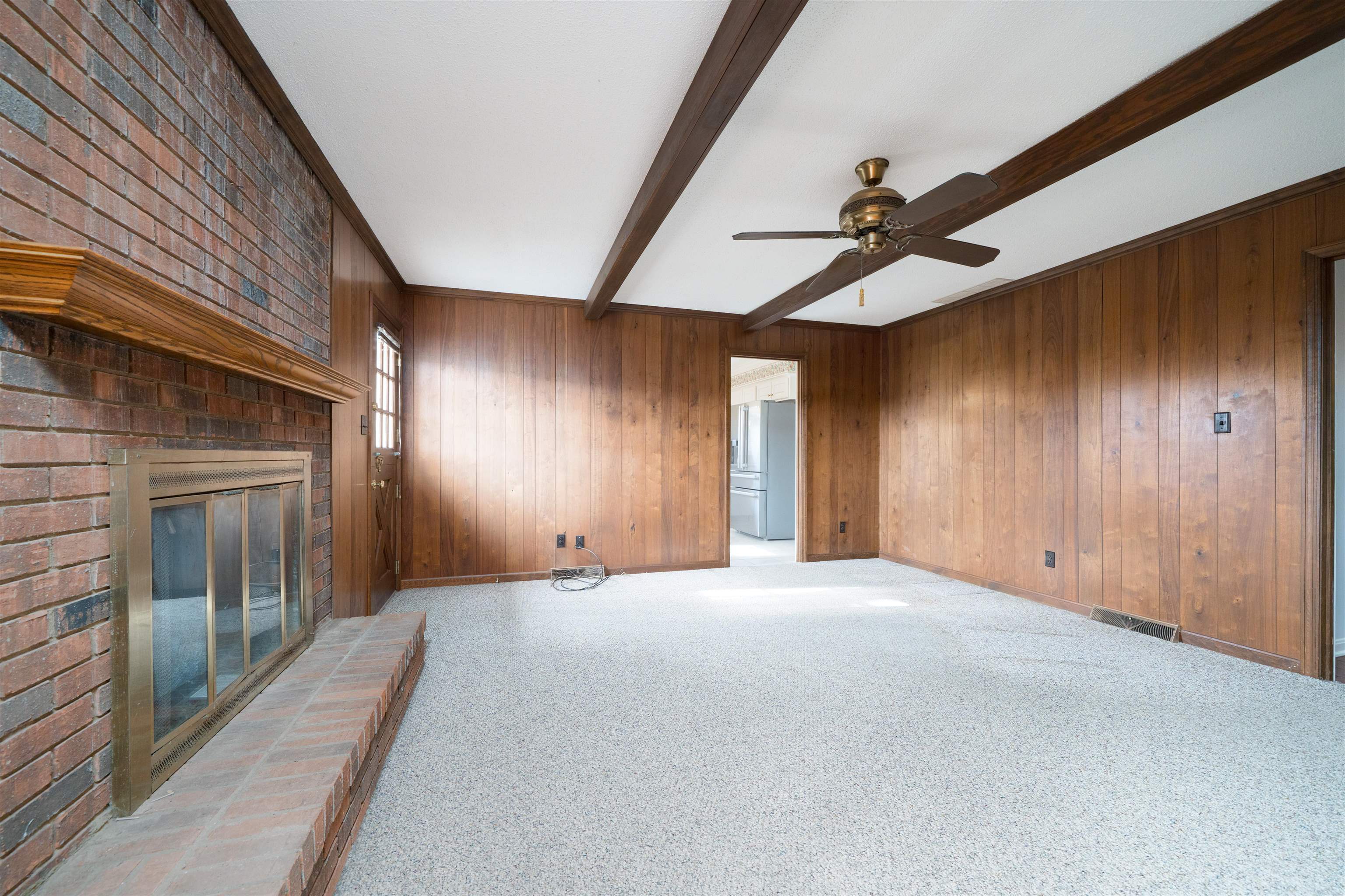 1526 Springdale Dr, Owensboro, Kentucky 42301, 4 Bedrooms Bedrooms, ,2 BathroomsBathrooms,Single Family Residence,For Sale,Springdale Dr,93981