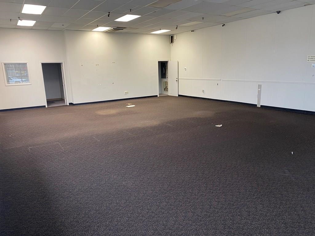 2845 Parrish Avenue, Owensboro, Kentucky 42301, ,Retail,For Sale,Parrish Avenue,93990