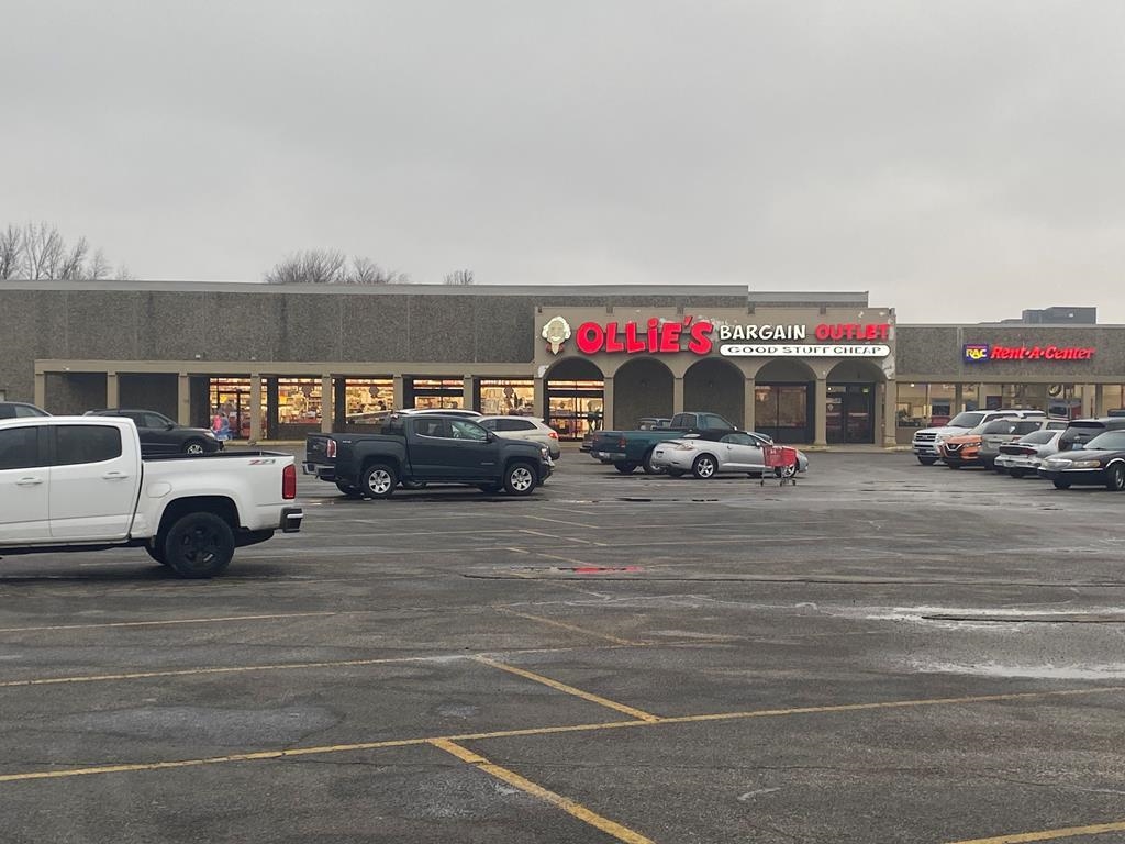 2845 Parrish Avenue, Owensboro, Kentucky 42301, ,Retail,For Sale,Parrish Avenue,93990