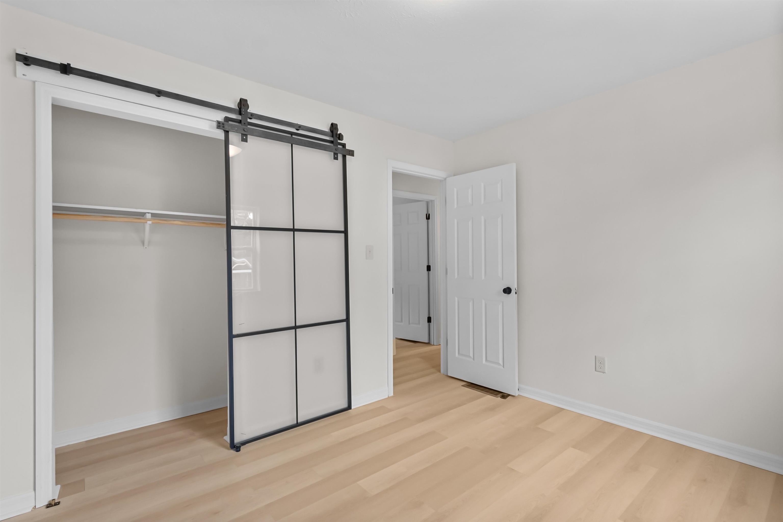 1333 Kingswood Way, Radcliff, Kentucky 40160, 4 Bedrooms Bedrooms, ,3 BathroomsBathrooms,Single Family Residence,For Sale,Kingswood Way,94001