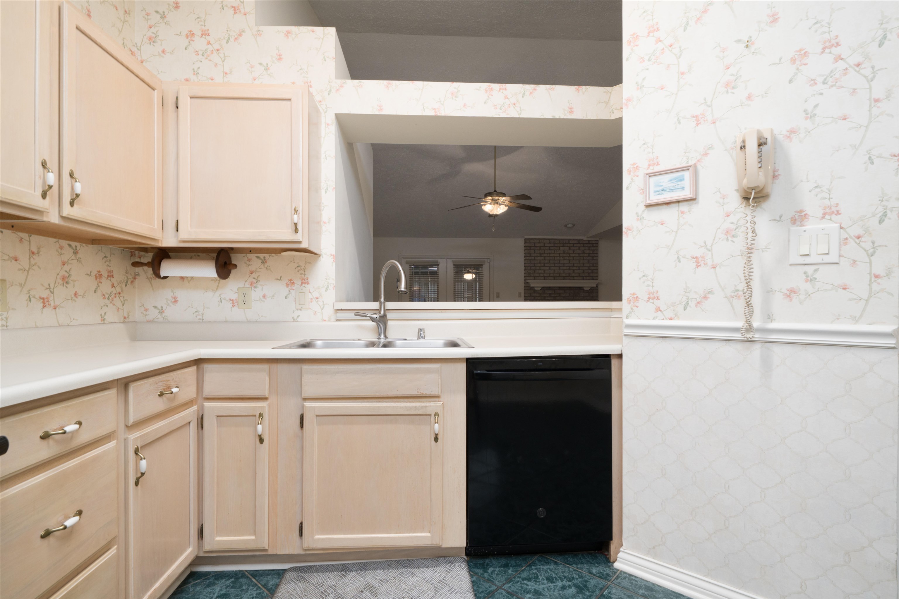 3316 Bryant Ct, Owensboro, Kentucky 42303, 3 Bedrooms Bedrooms, ,2 BathroomsBathrooms,Single Family Residence,For Sale,Bryant Ct,94018