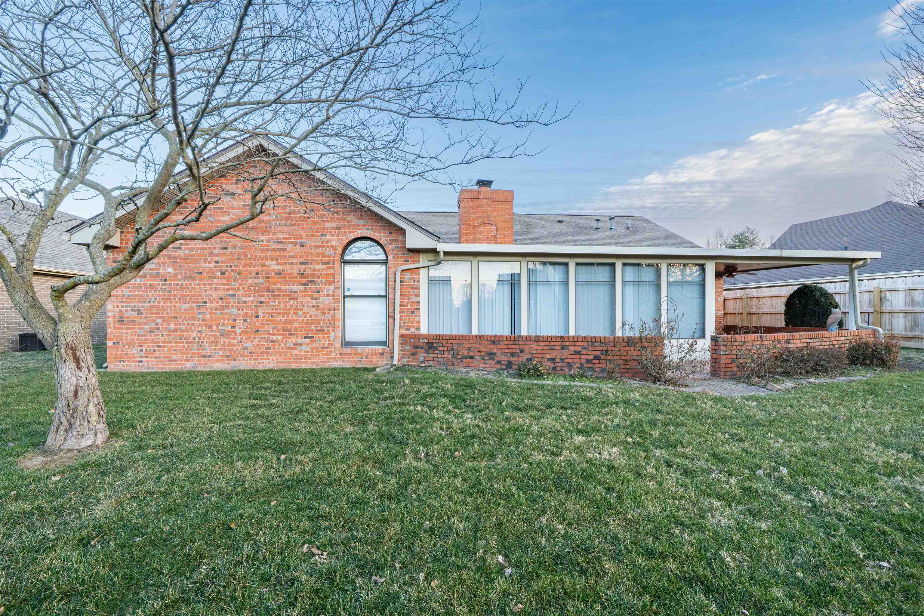 3316 Bryant Ct, Owensboro, Kentucky 42303, 3 Bedrooms Bedrooms, ,2 BathroomsBathrooms,Single Family Residence,For Sale,Bryant Ct,94018