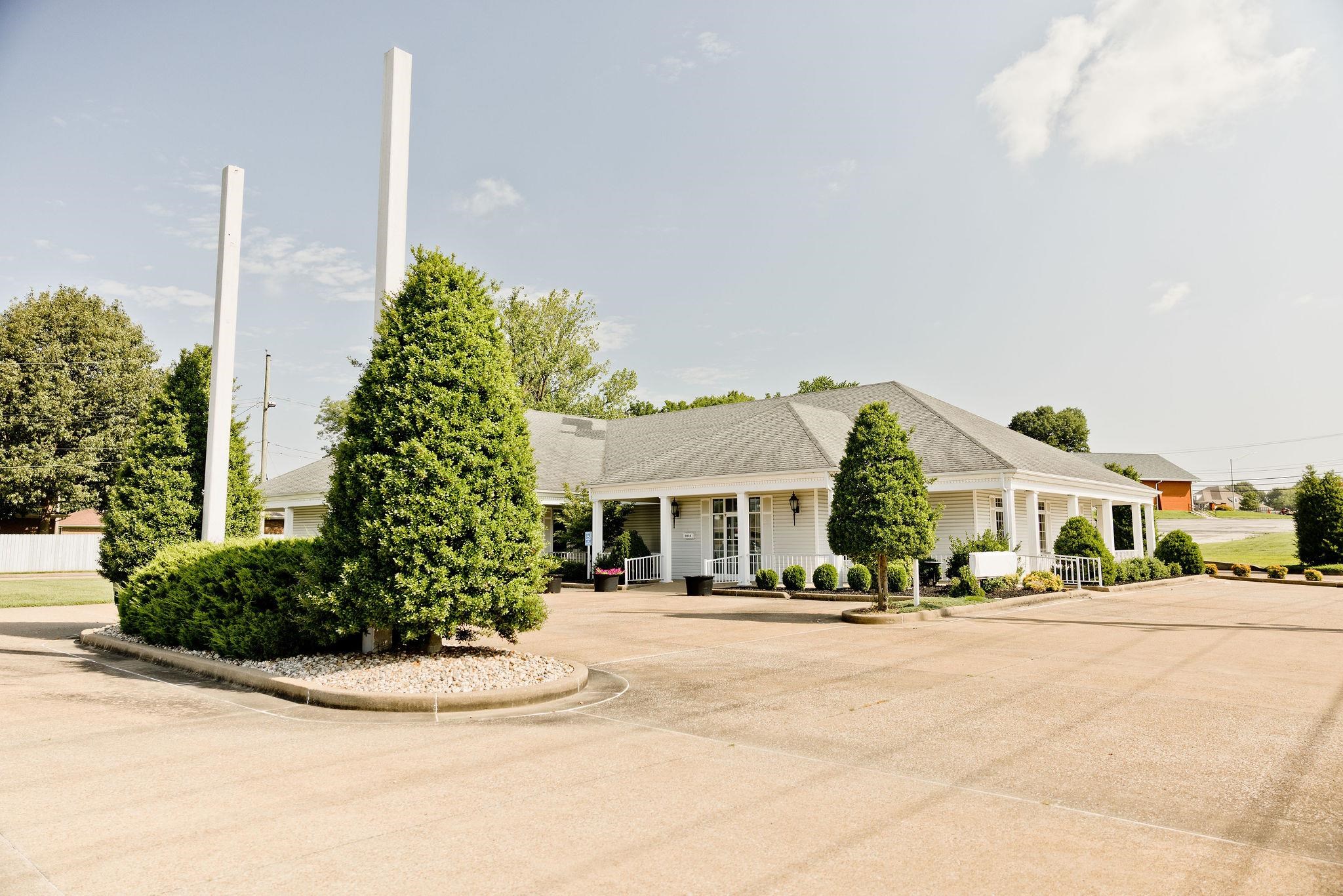 3030 Burlew Boulevard, Owensboro, Kentucky 42303, ,Office,For Sale,Burlew Boulevard,94024