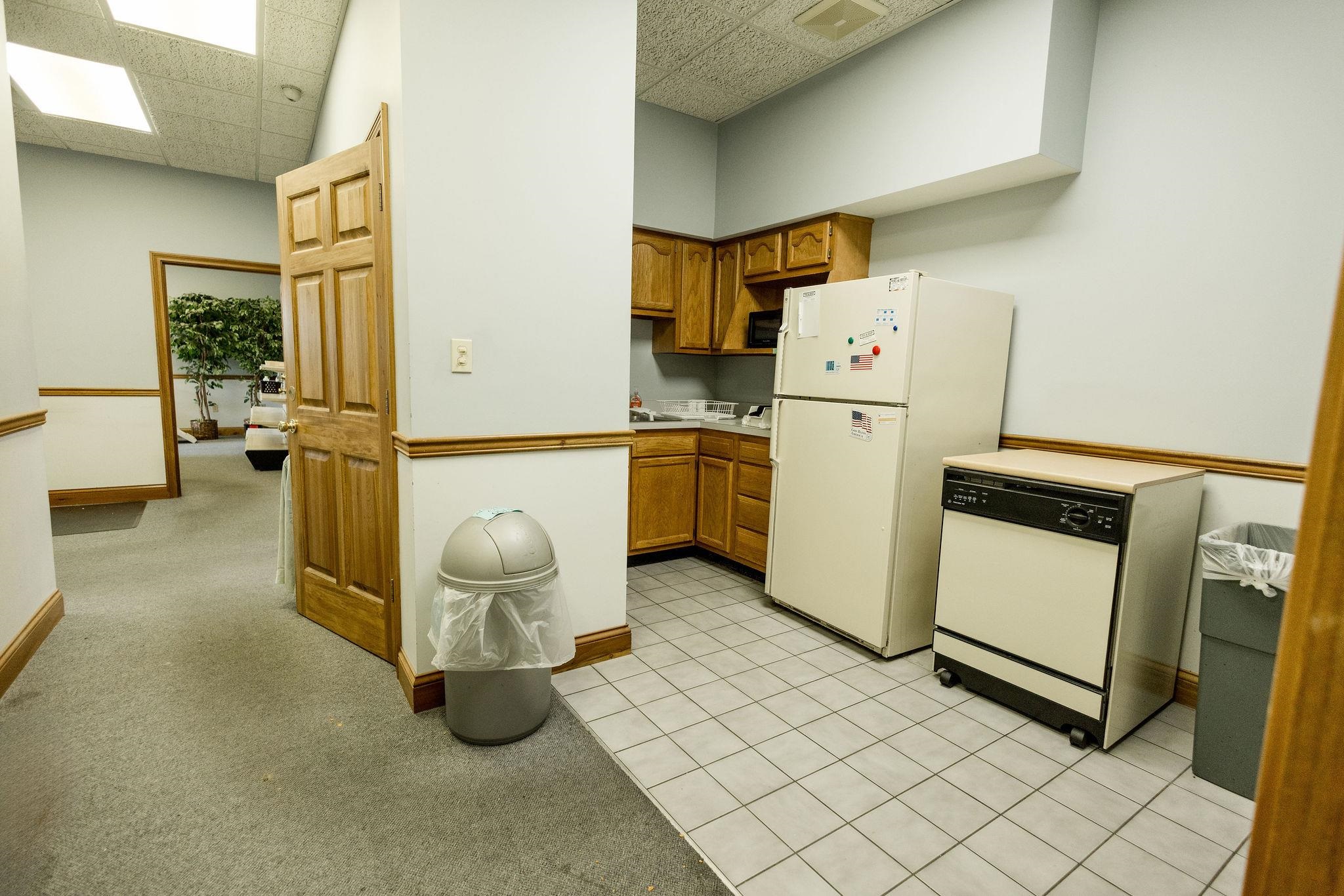 3030 Burlew Boulevard, Owensboro, Kentucky 42303, ,Office,For Sale,Burlew Boulevard,94024