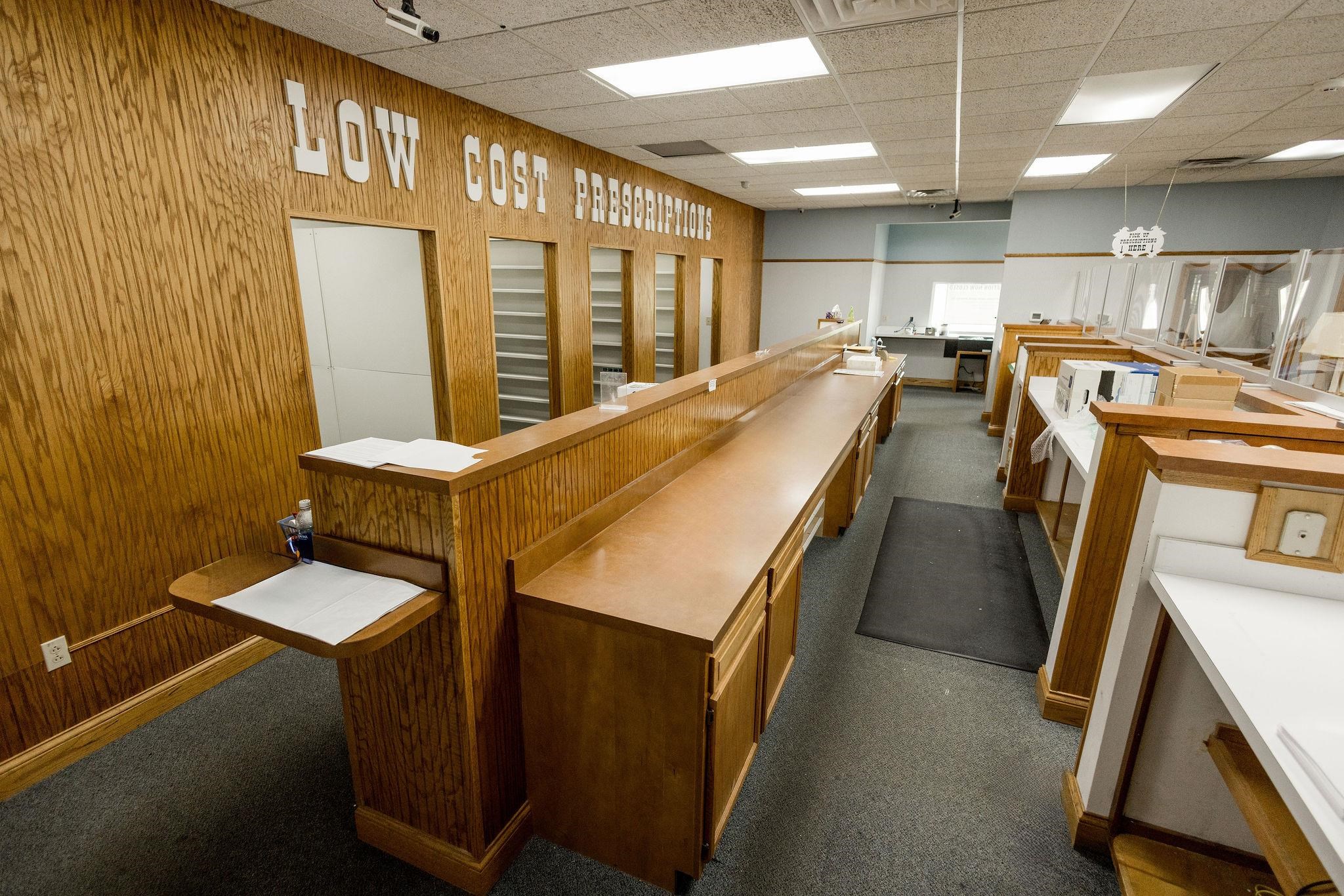 3030 Burlew Boulevard, Owensboro, Kentucky 42303, ,Office,For Sale,Burlew Boulevard,94024