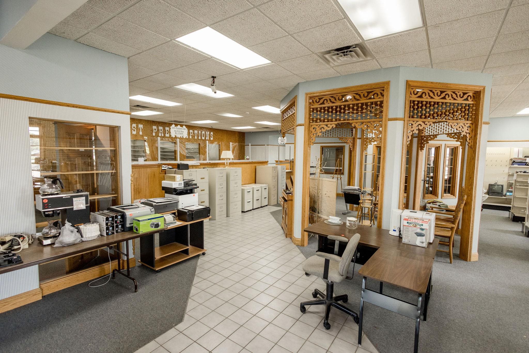 3030 Burlew Boulevard, Owensboro, Kentucky 42303, ,Office,For Sale,Burlew Boulevard,94024