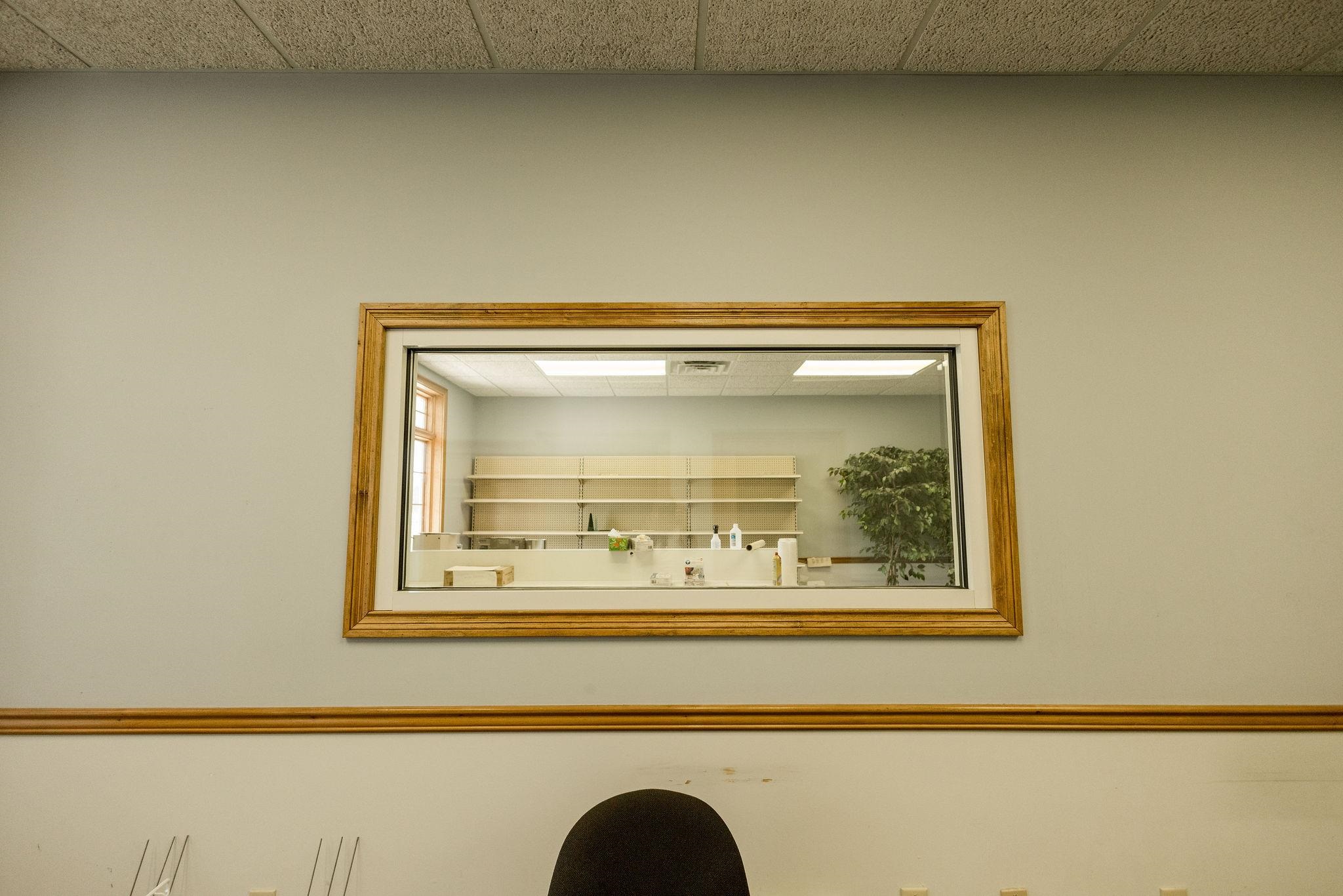 3030 Burlew Boulevard, Owensboro, Kentucky 42303, ,Office,For Sale,Burlew Boulevard,94024