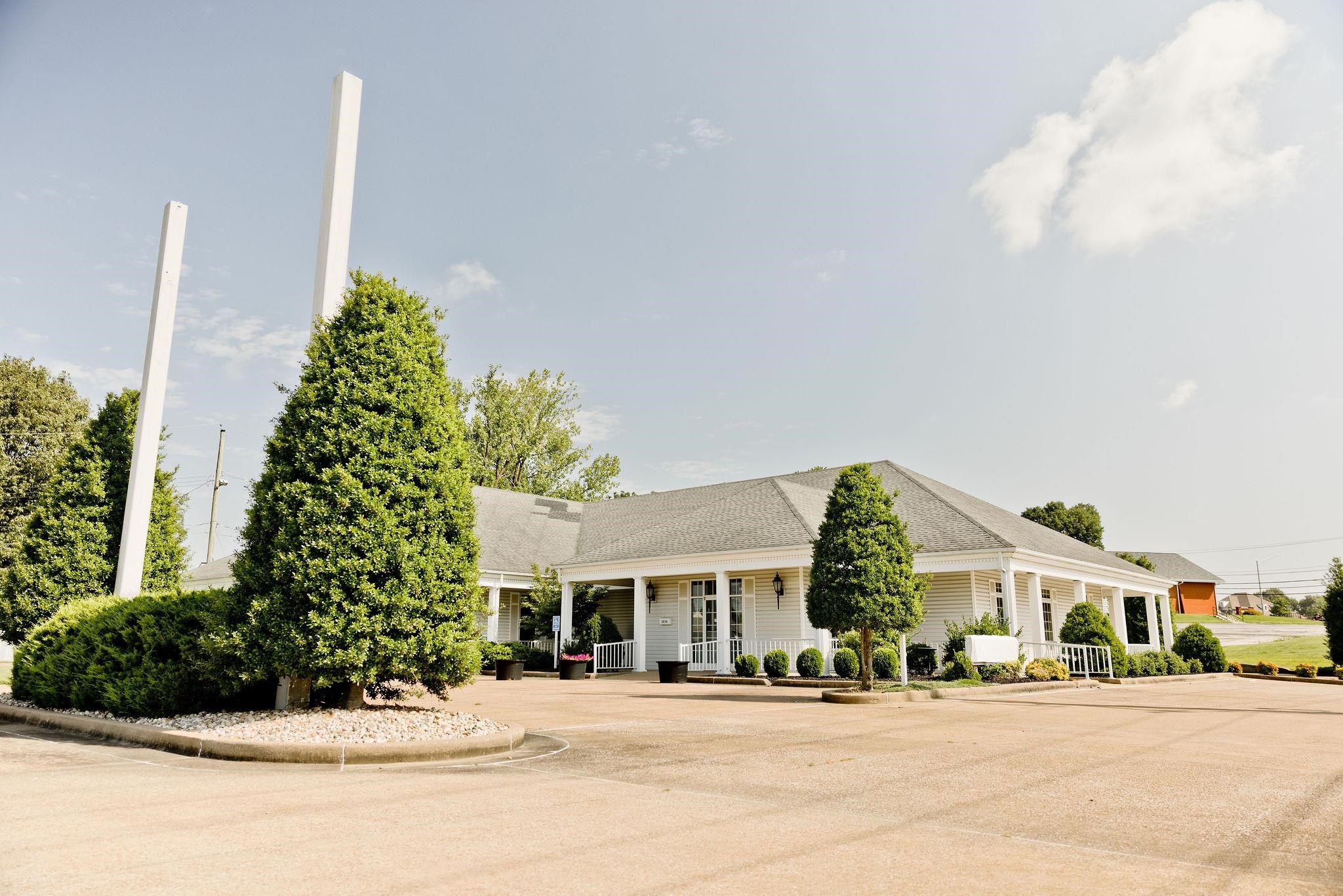 3030 Burlew Boulevard, Owensboro, Kentucky 42303, ,Office,For Sale,Burlew Boulevard,94024
