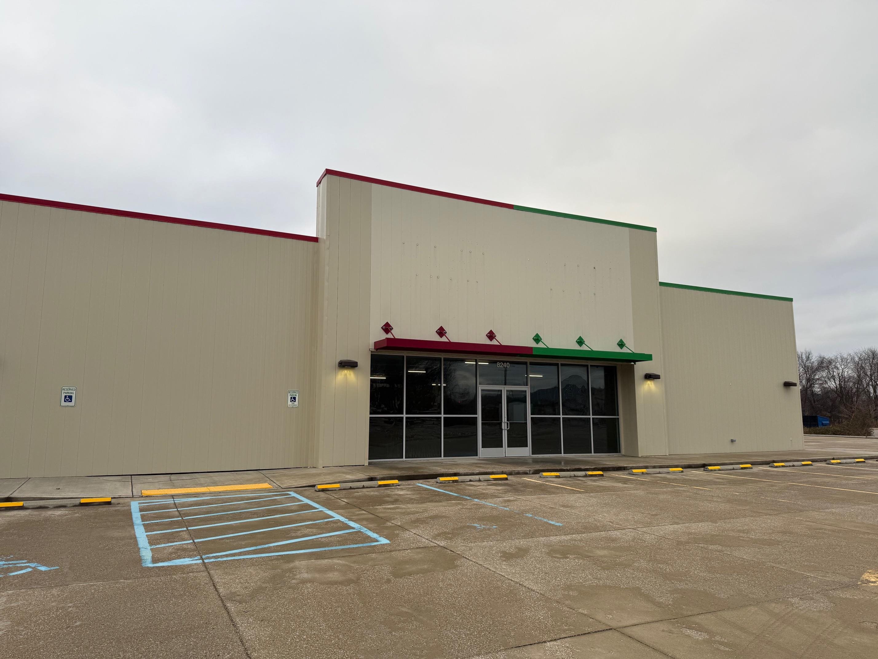 8240 Hwy 60 W, Lewisport, Kentucky 42351, ,Retail,For Sale,Hwy 60 W,94025