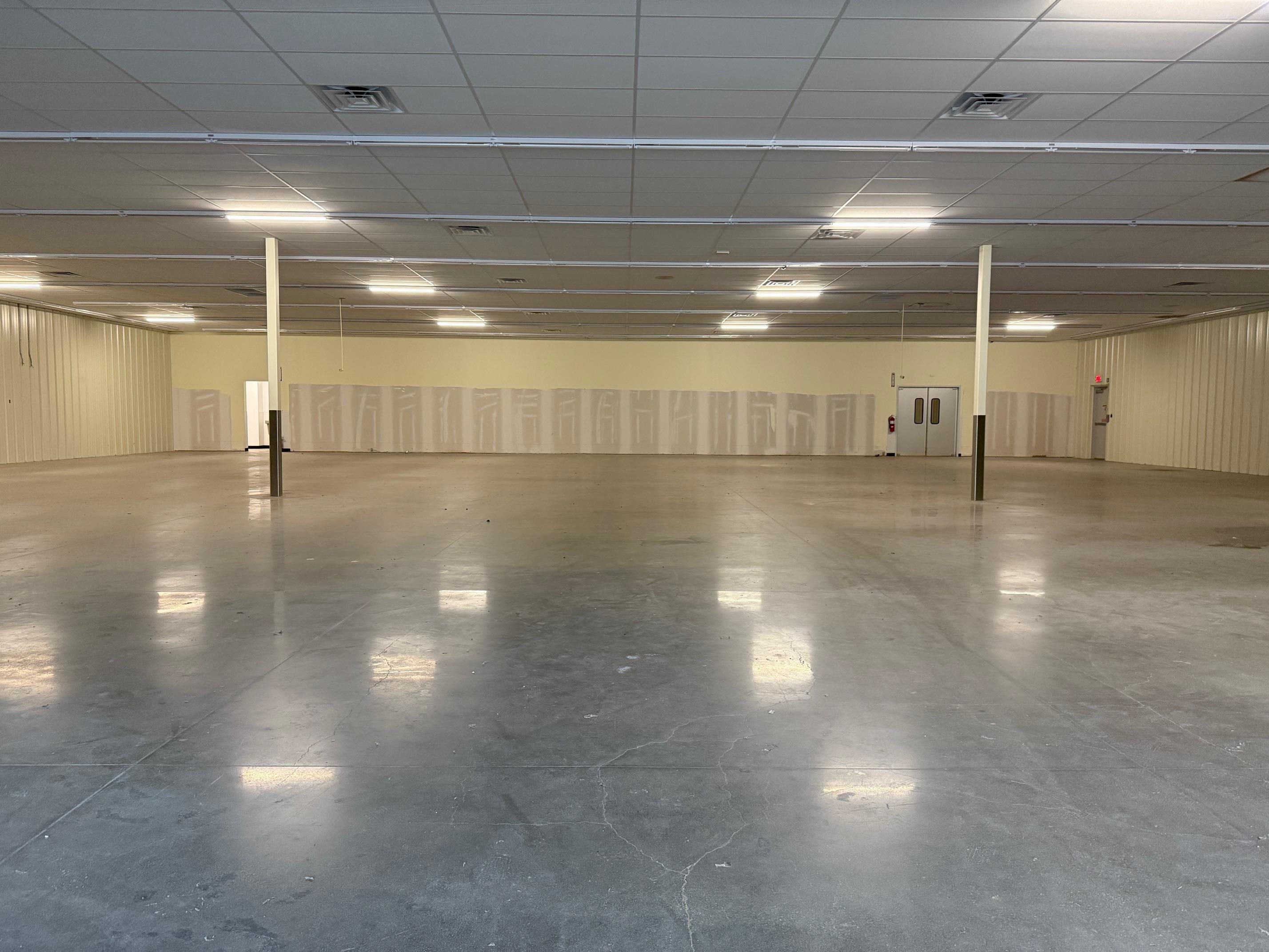 8240 Hwy 60 W, Lewisport, Kentucky 42351, ,Retail,For Sale,Hwy 60 W,94025