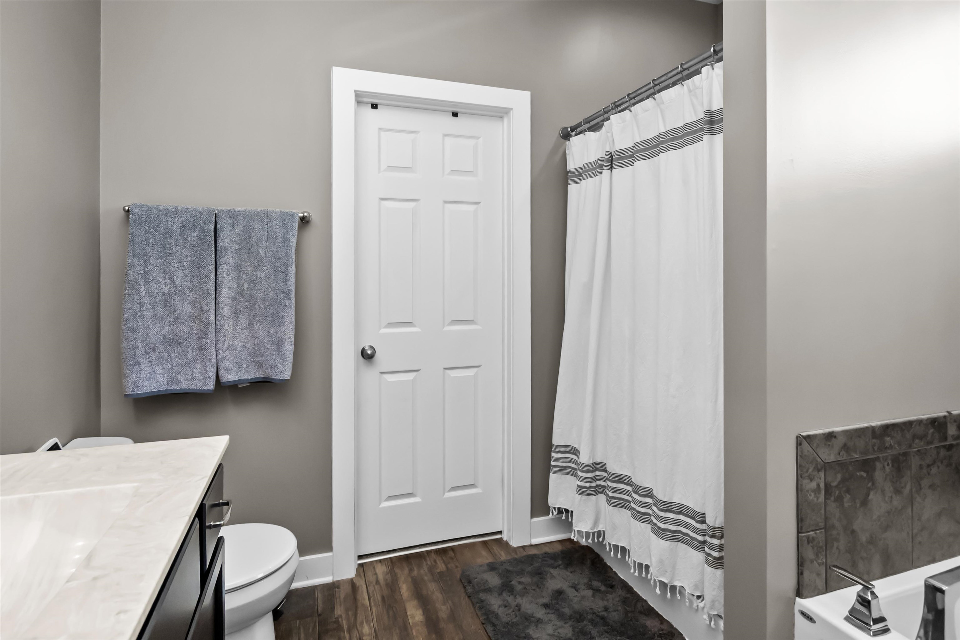 5557 Mulberry Place, Owensboro, Kentucky 42301, 4 Bedrooms Bedrooms, ,2 BathroomsBathrooms,Single Family Residence,For Sale,5557 Mulberry Place,94026