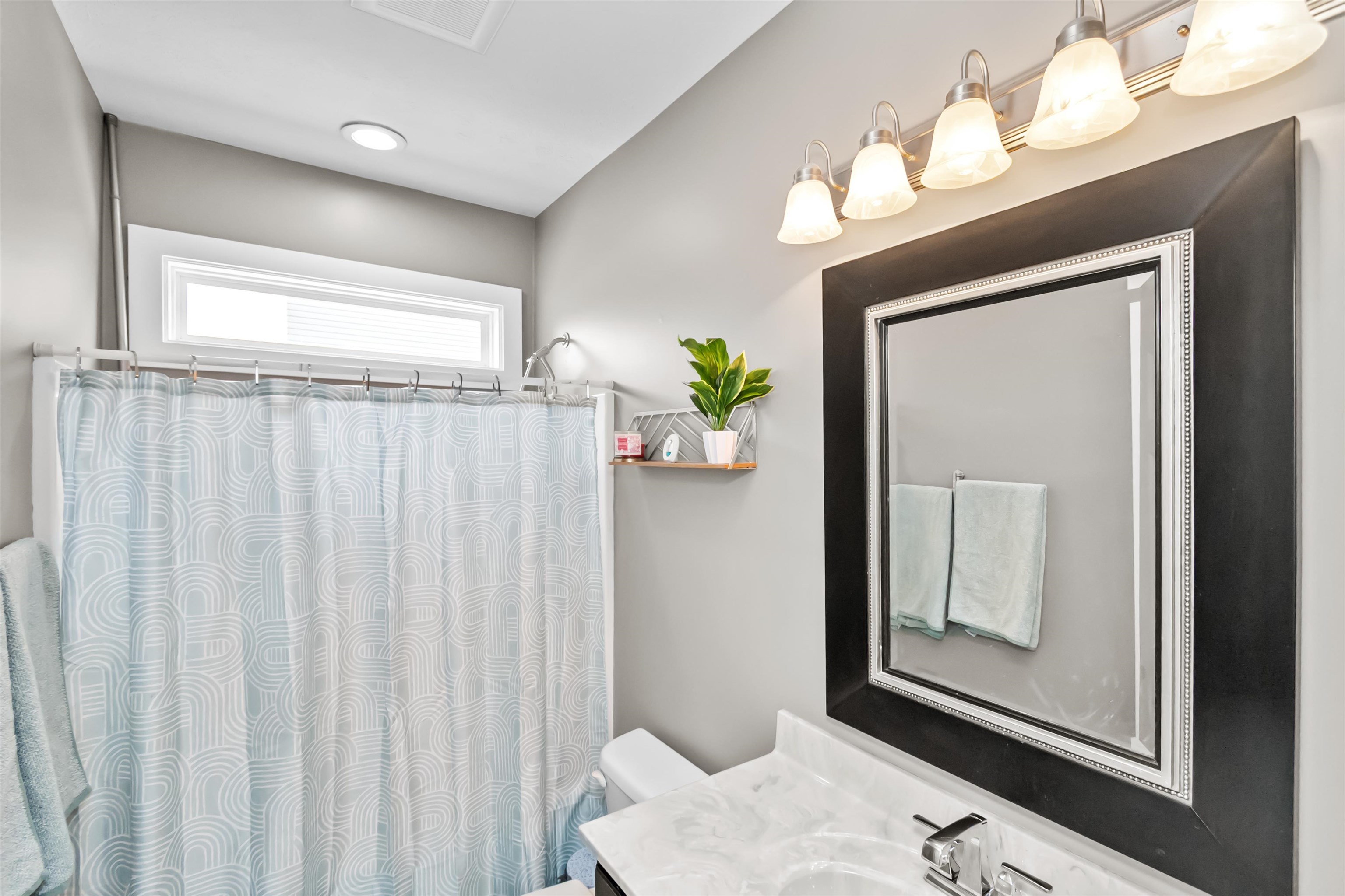 5557 Mulberry Place, Owensboro, Kentucky 42301, 4 Bedrooms Bedrooms, ,2 BathroomsBathrooms,Single Family Residence,For Sale,5557 Mulberry Place,94026