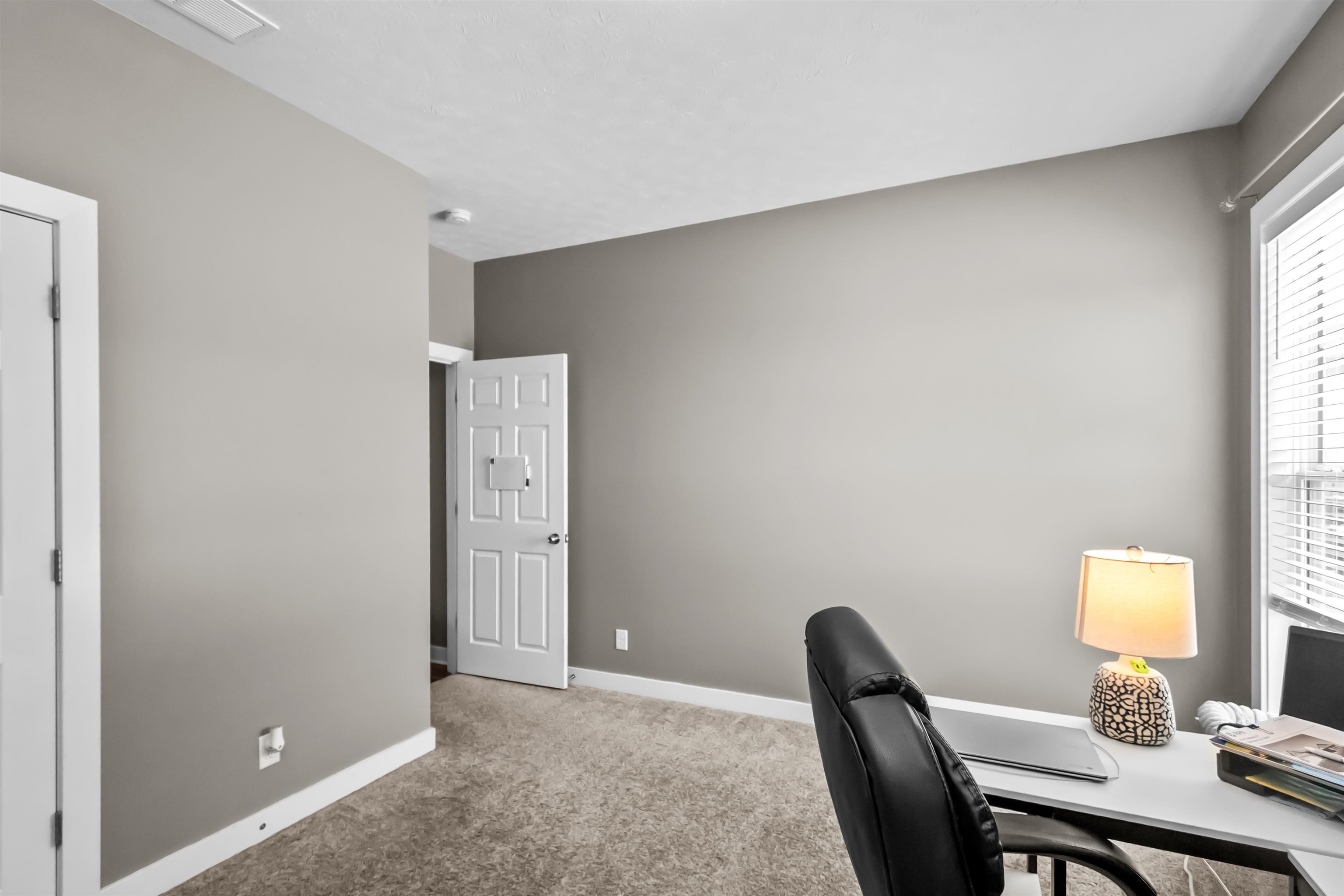 5557 Mulberry Place, Owensboro, Kentucky 42301, 4 Bedrooms Bedrooms, ,2 BathroomsBathrooms,Single Family Residence,For Sale,5557 Mulberry Place,94026