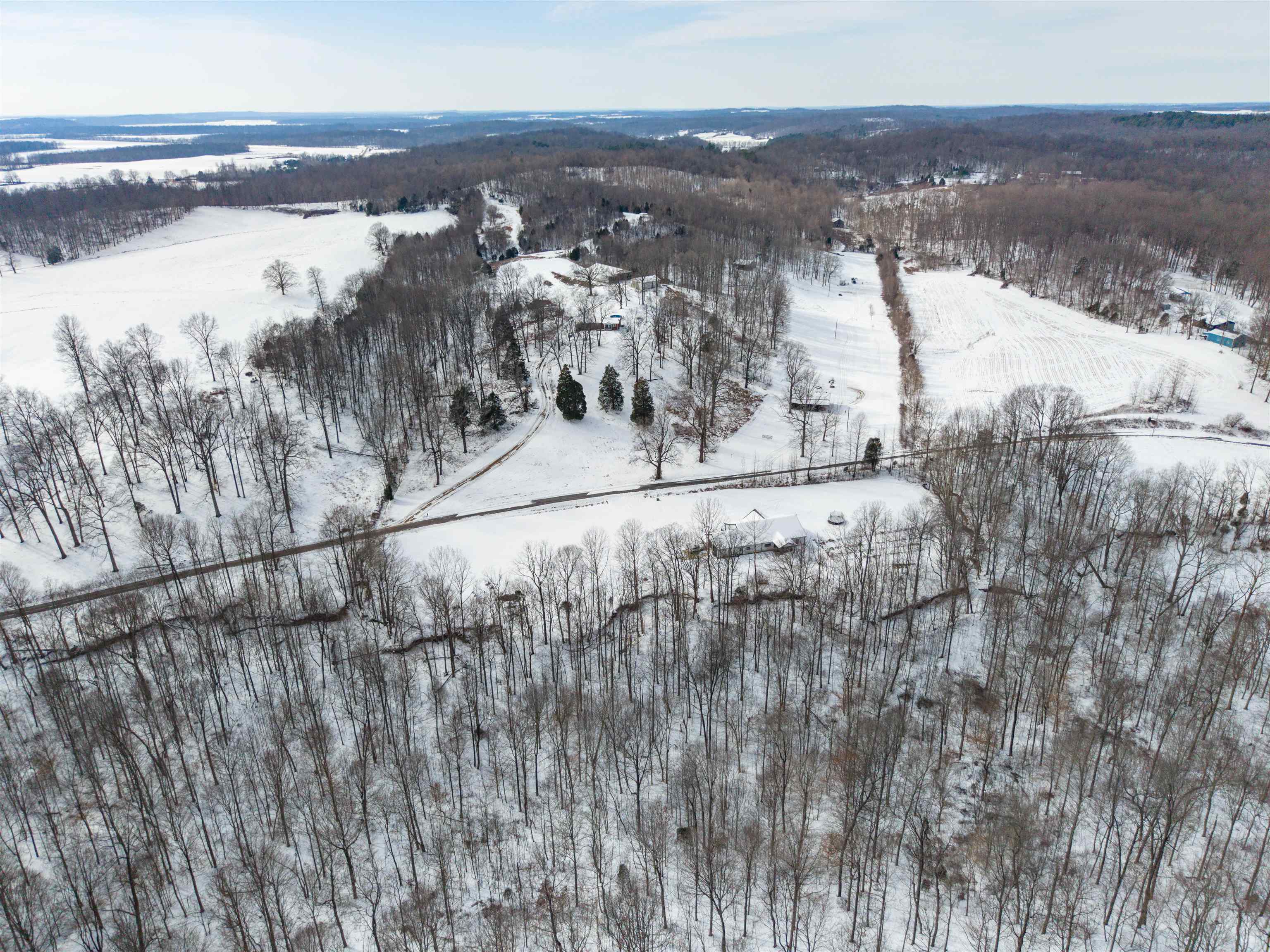 1026 TOMS BRANCH RD, Hartford, Kentucky 42347, 3 Bedrooms Bedrooms, ,2 BathroomsBathrooms,Single Family Residence,For Sale,TOMS BRANCH RD,94028