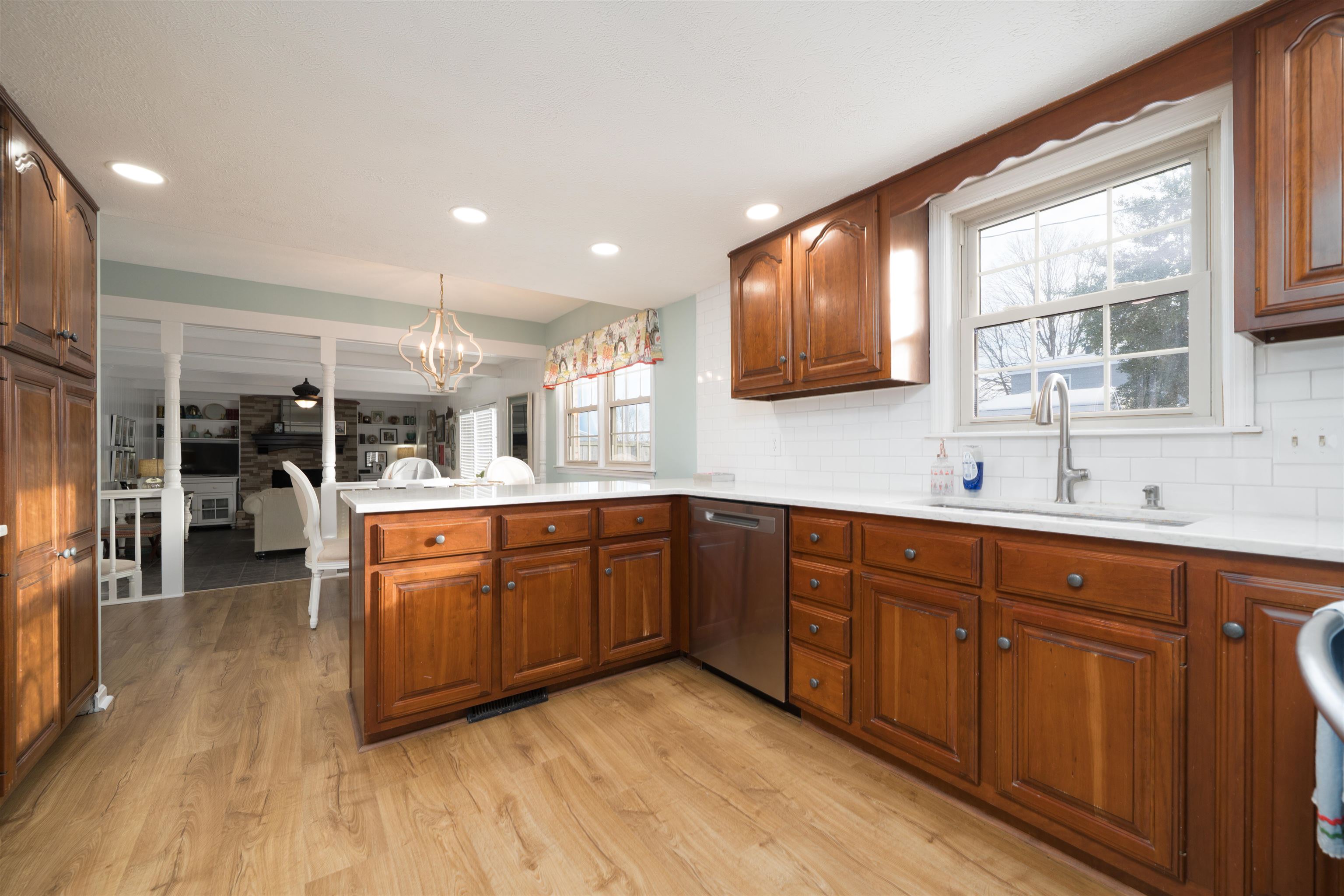 1502 Forrest Ln, Owensboro, Kentucky 42301, 4 Bedrooms Bedrooms, ,2 BathroomsBathrooms,Single Family Residence,For Sale,Forrest Ln,94029