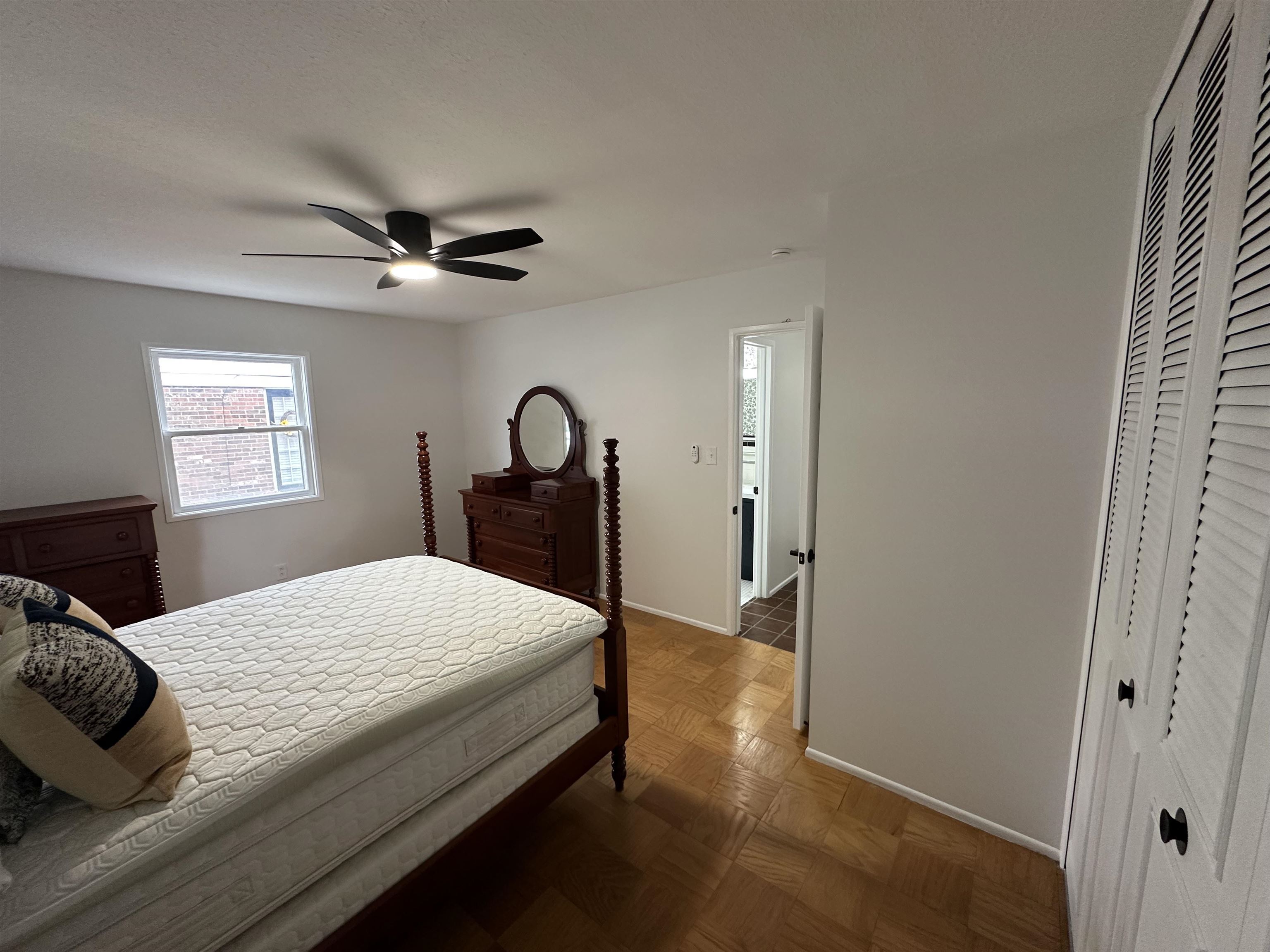 2324 Middleground Dr, Owensboro, Kentucky 42301, 4 Bedrooms Bedrooms, ,2 BathroomsBathrooms,Single Family Residence,For Sale,Middleground Dr,94032