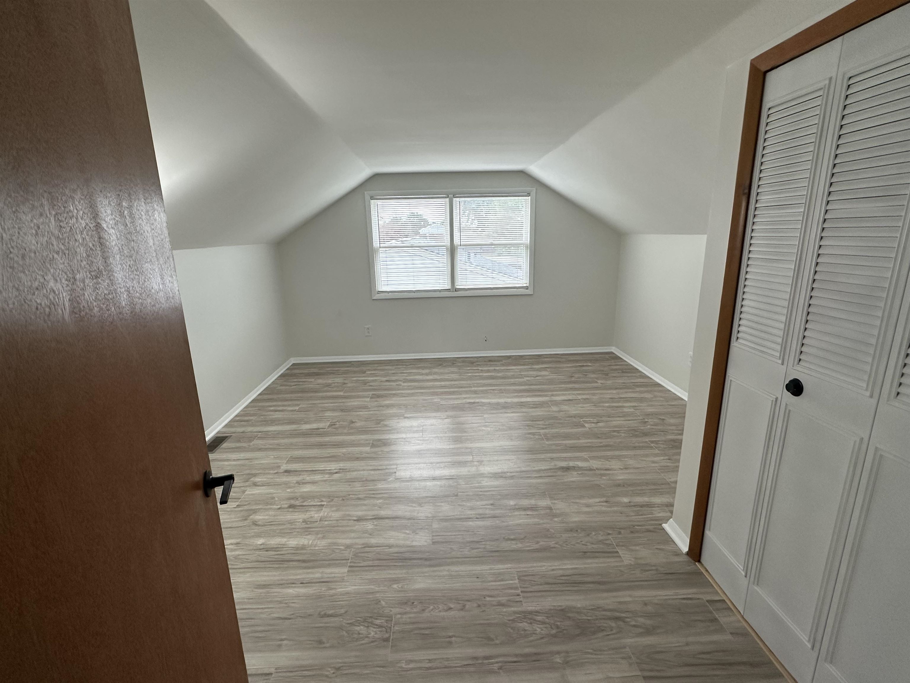 2324 Middleground Dr, Owensboro, Kentucky 42301, 4 Bedrooms Bedrooms, ,2 BathroomsBathrooms,Single Family Residence,For Sale,Middleground Dr,94032