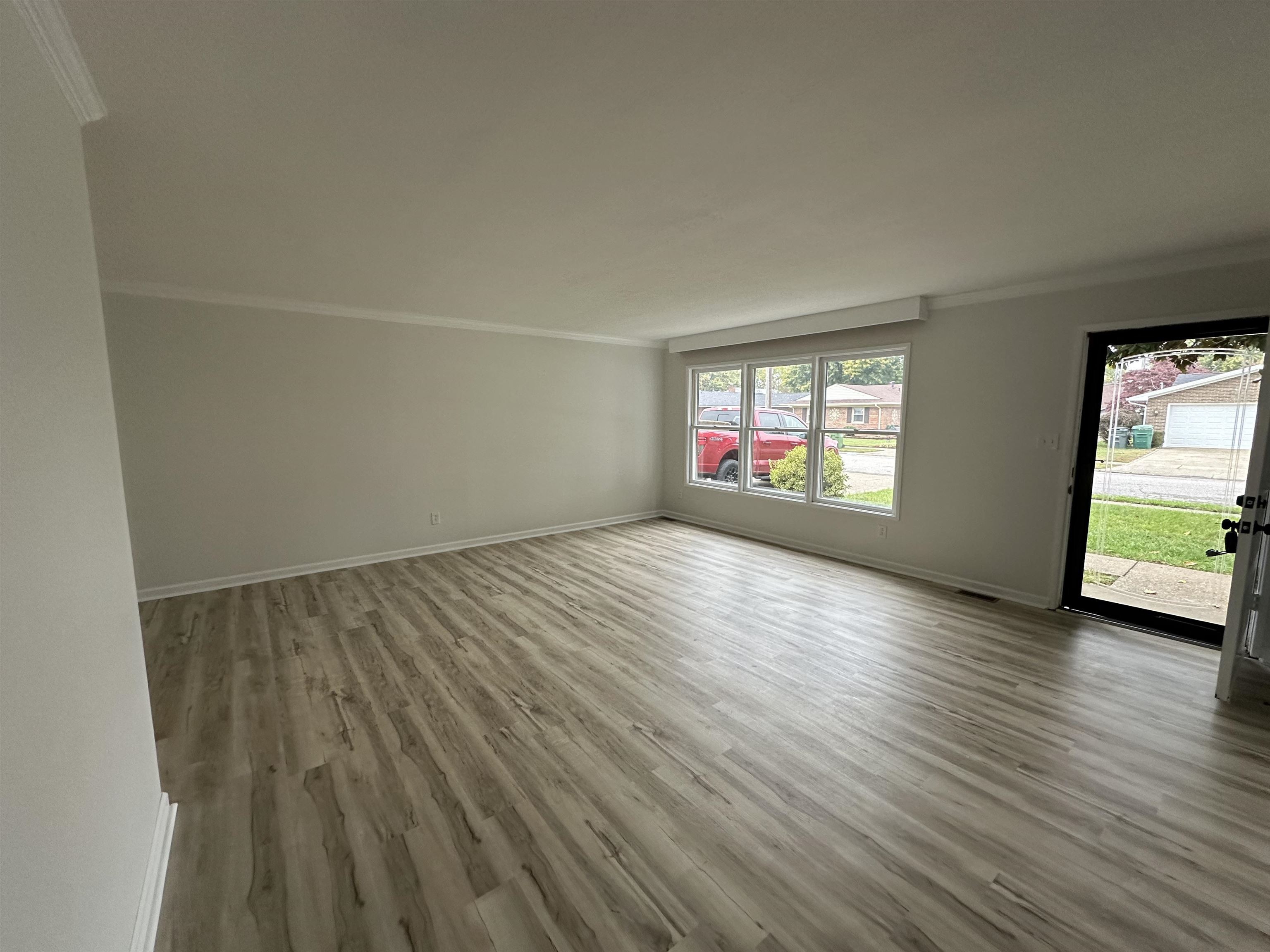 2324 Middleground Dr, Owensboro, Kentucky 42301, 4 Bedrooms Bedrooms, ,2 BathroomsBathrooms,Single Family Residence,For Sale,Middleground Dr,94032