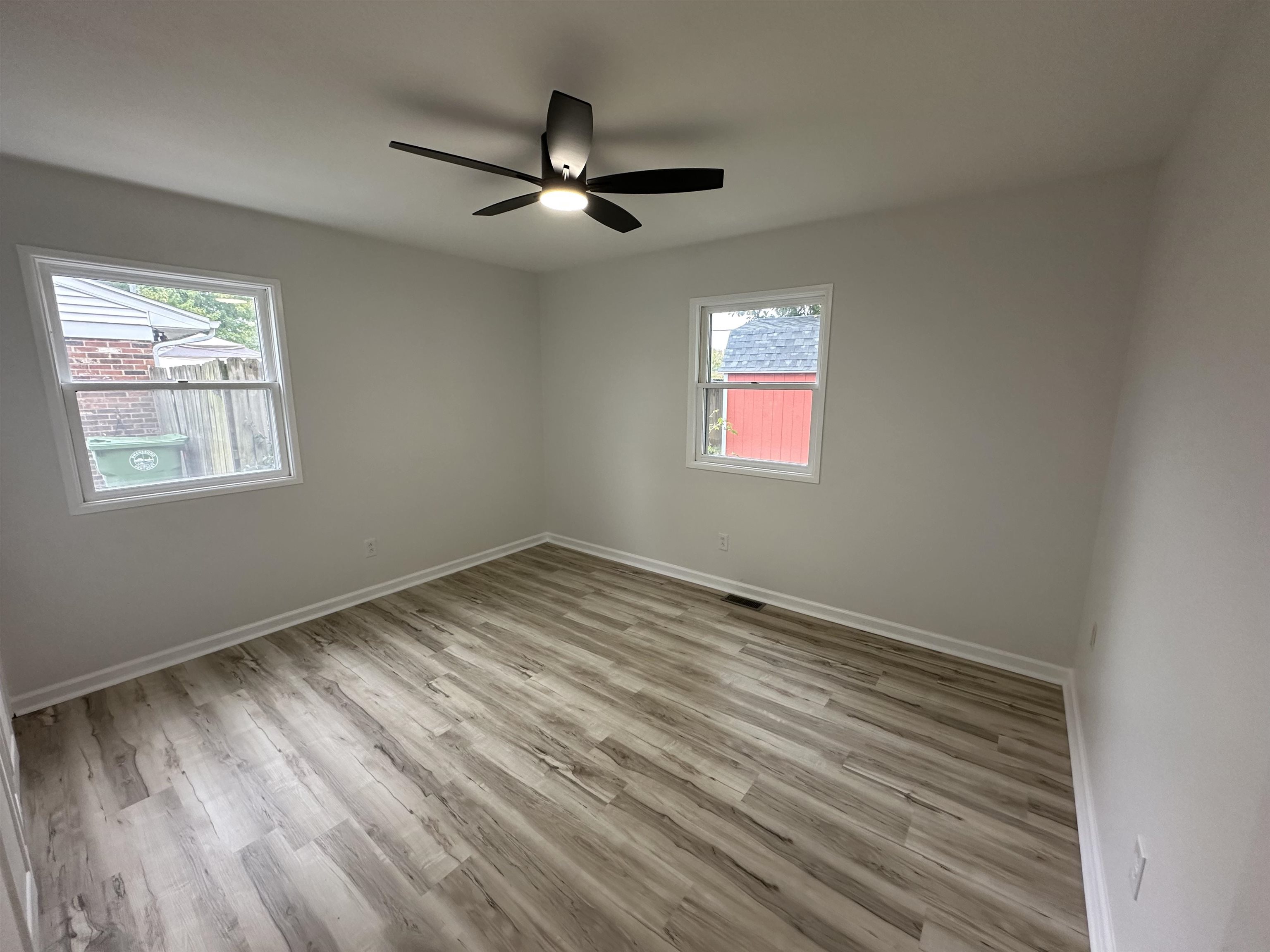 2324 Middleground Dr, Owensboro, Kentucky 42301, 4 Bedrooms Bedrooms, ,2 BathroomsBathrooms,Single Family Residence,For Sale,Middleground Dr,94032