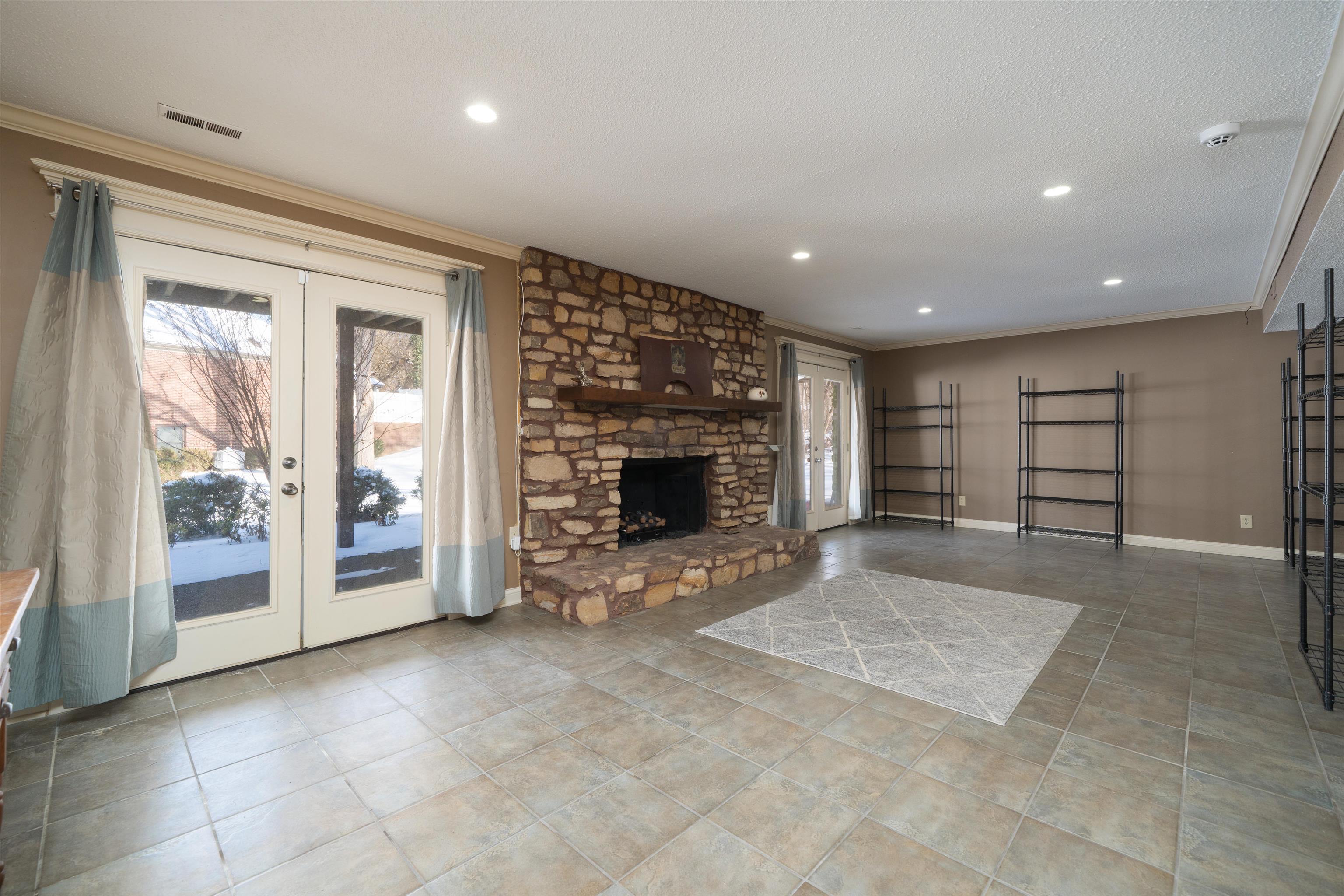 117 Booth Field Rd, Owensboro, Kentucky 42301, 4 Bedrooms Bedrooms, ,3 BathroomsBathrooms,Single Family Residence,For Sale,Booth Field Rd,94035