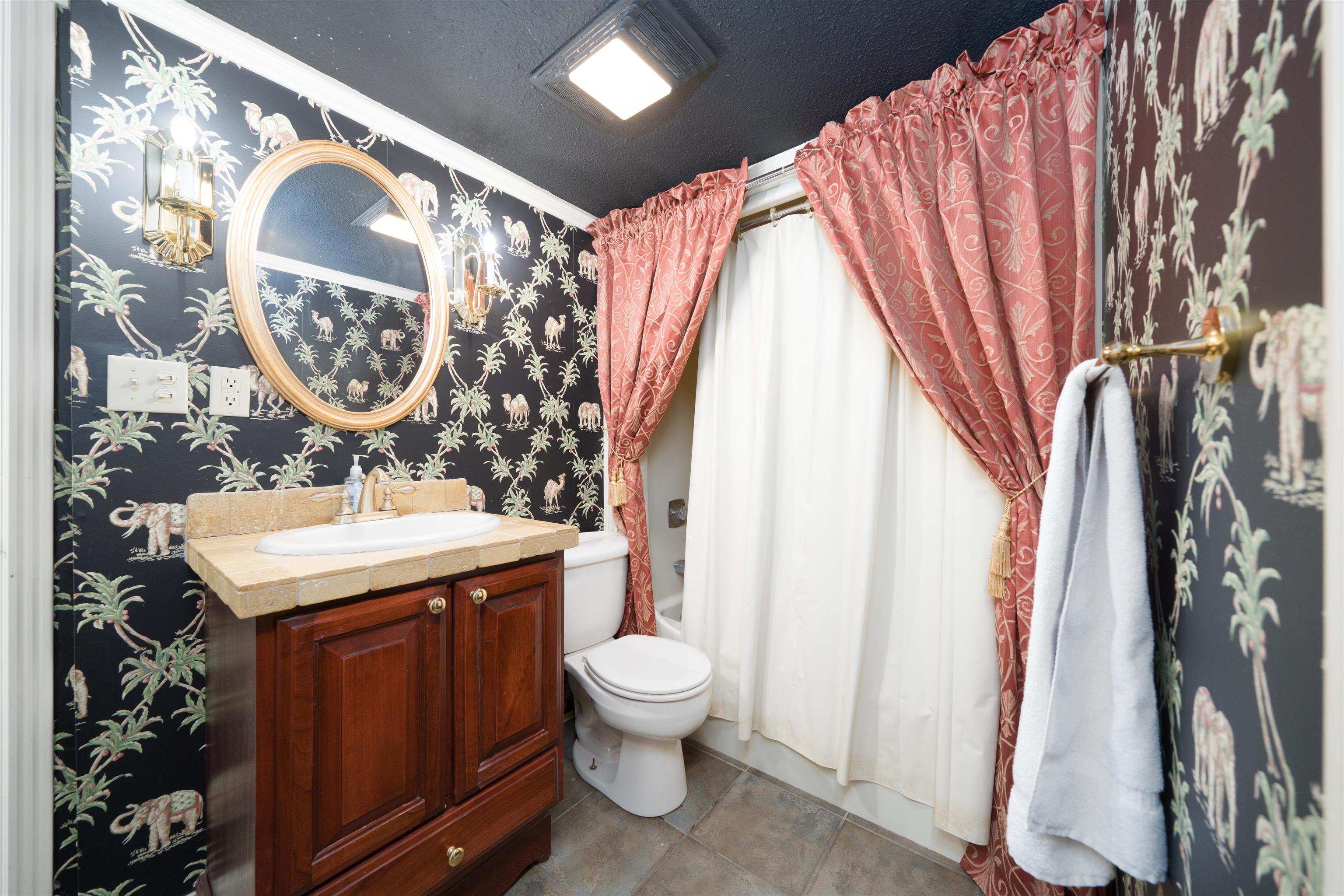 117 Booth Field Rd, Owensboro, Kentucky 42301, 4 Bedrooms Bedrooms, ,3 BathroomsBathrooms,Single Family Residence,For Sale,Booth Field Rd,94035