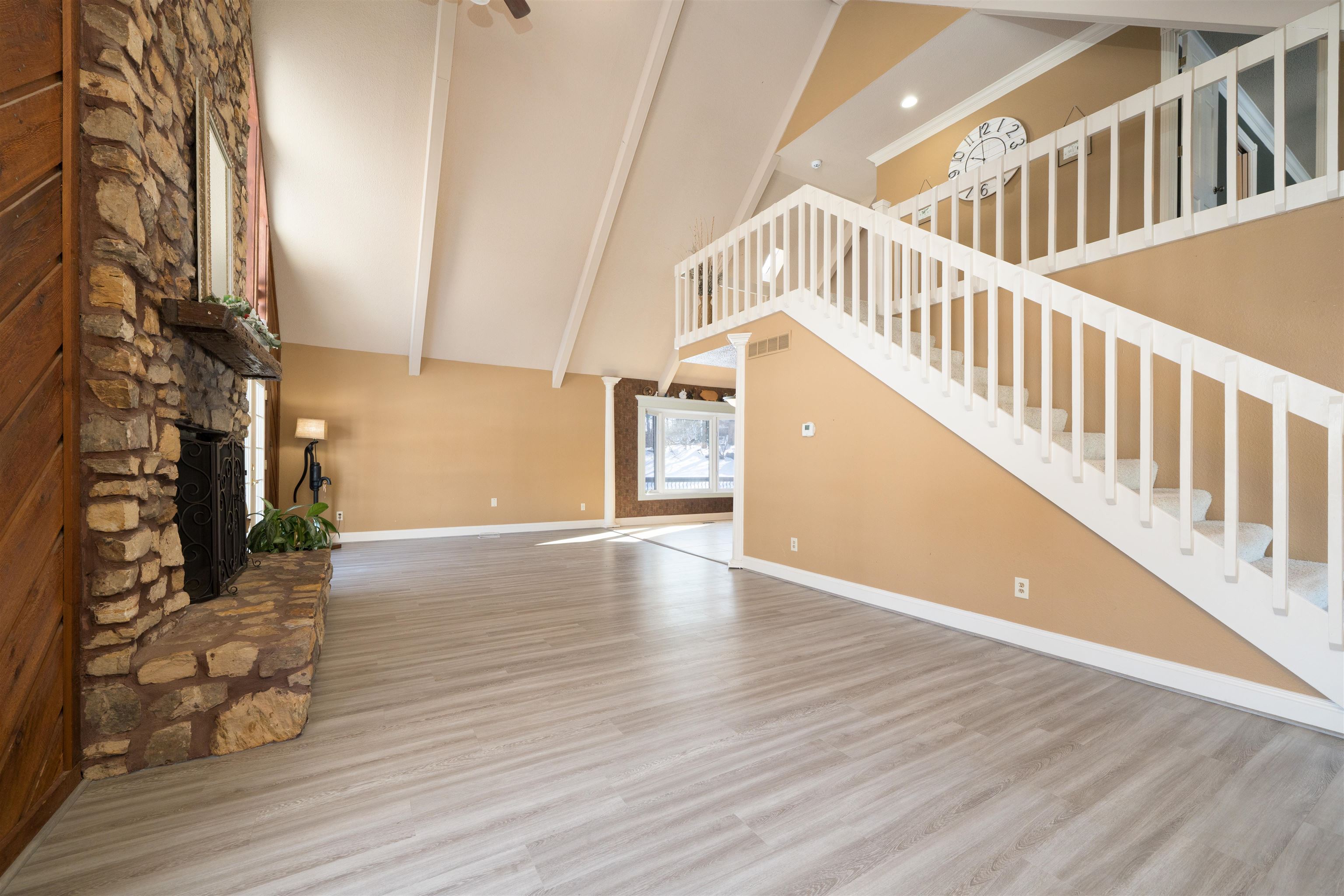 117 Booth Field Rd, Owensboro, Kentucky 42301, 4 Bedrooms Bedrooms, ,3 BathroomsBathrooms,Single Family Residence,For Sale,Booth Field Rd,94035