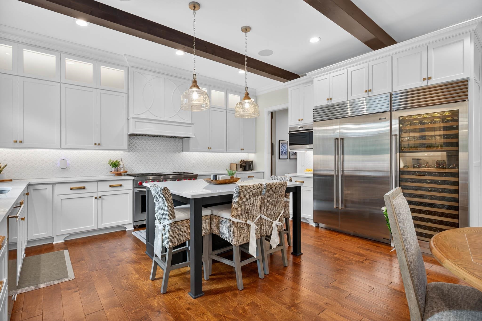 2365 Stone Crest Lane, Owensboro, Kentucky 42303, 7 Bedrooms Bedrooms, ,4 BathroomsBathrooms,Single Family Residence,For Sale,Stone Crest Lane,94039