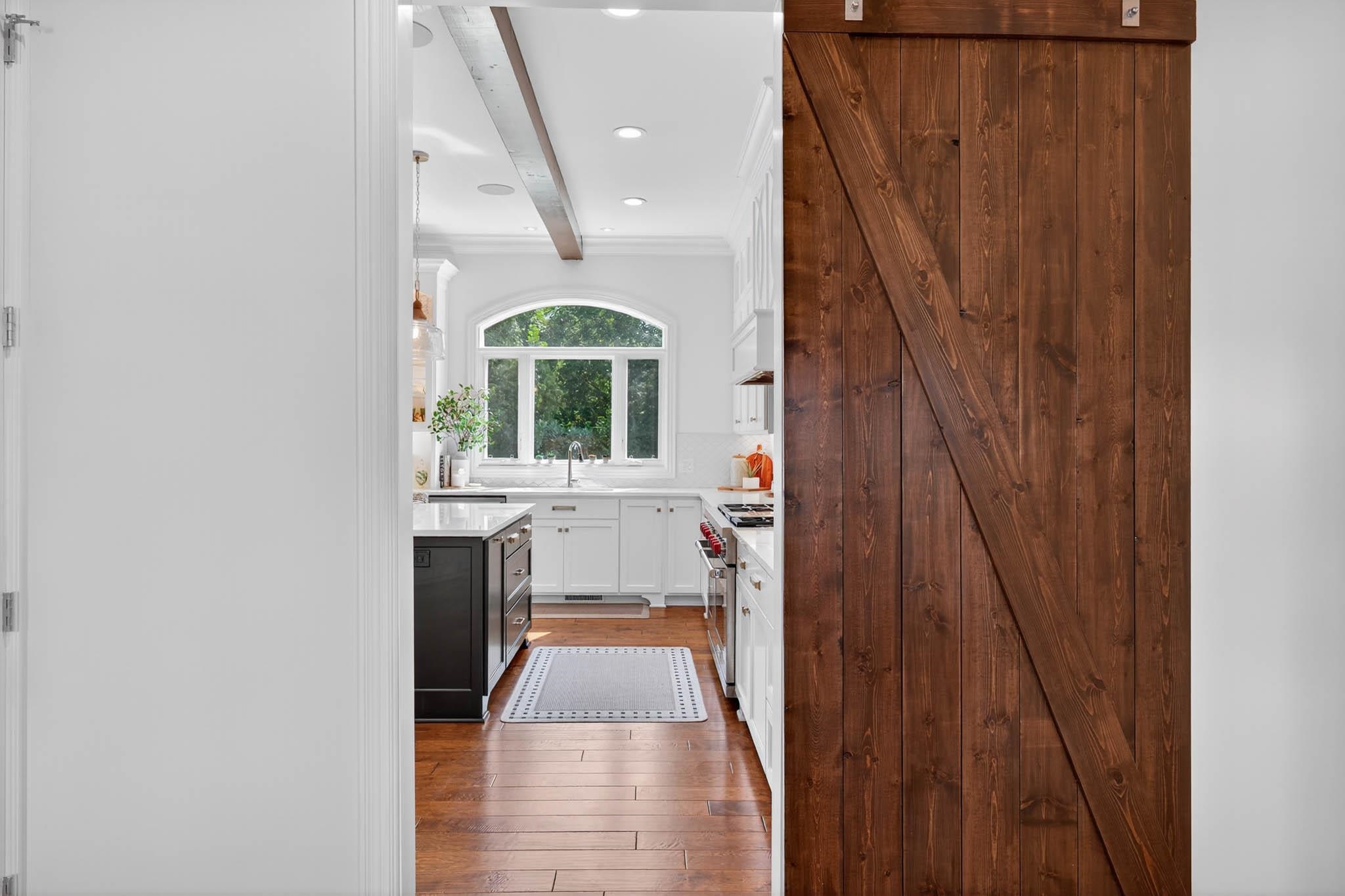 2365 Stone Crest Lane, Owensboro, Kentucky 42303, 7 Bedrooms Bedrooms, ,4 BathroomsBathrooms,Single Family Residence,For Sale,Stone Crest Lane,94039