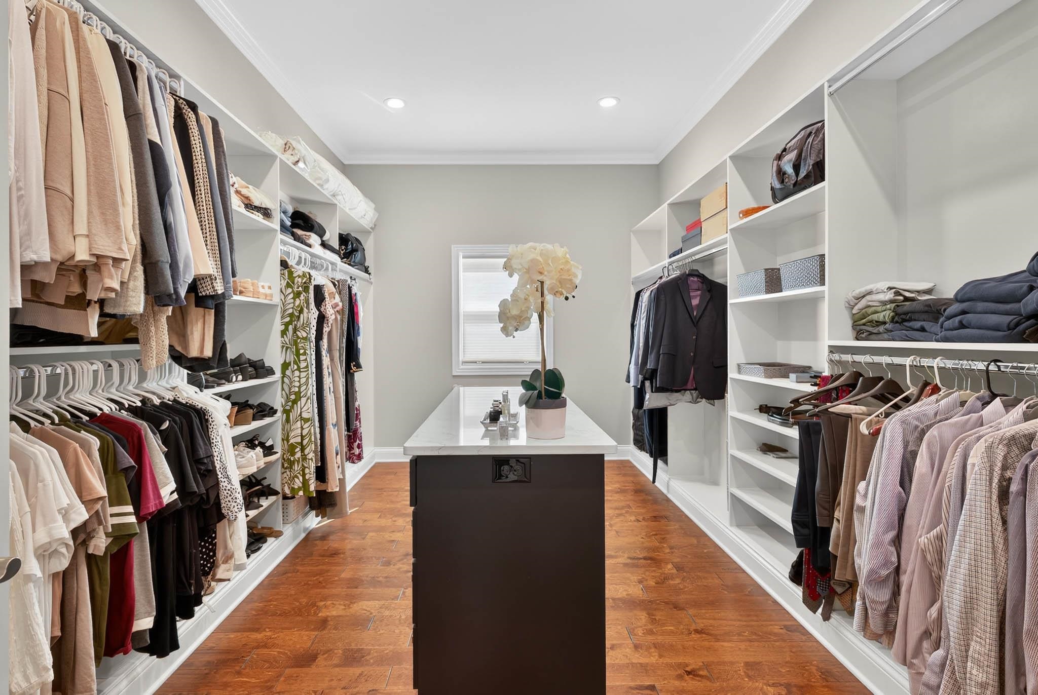 2365 Stone Crest Lane, Owensboro, Kentucky 42303, 7 Bedrooms Bedrooms, ,4 BathroomsBathrooms,Single Family Residence,For Sale,Stone Crest Lane,94039