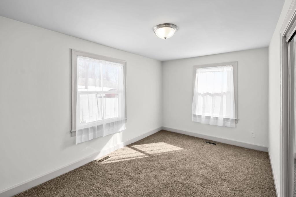 2100 Prince Ave., Owensboro, Kentucky 42303, 2 Bedrooms Bedrooms, ,1 BathroomBathrooms,Single Family Residence,For Sale,Prince Ave.,94041