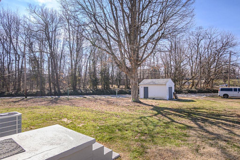 2100 Prince Ave., Owensboro, Kentucky 42303, 2 Bedrooms Bedrooms, ,1 BathroomBathrooms,Single Family Residence,For Sale,Prince Ave.,94041