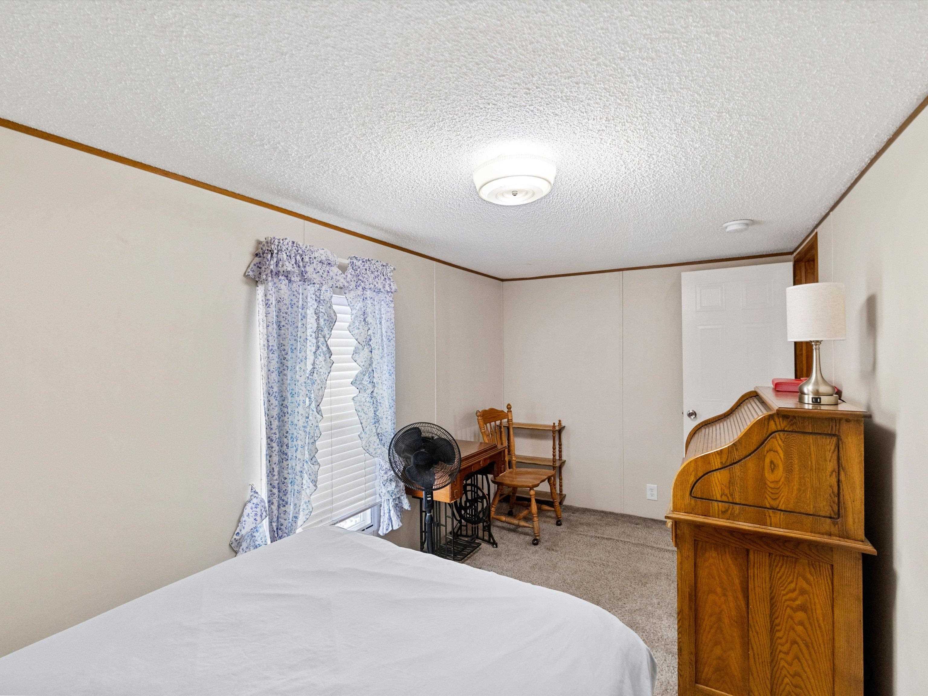 707 7th St, Cloverport, Kentucky 40111, 3 Bedrooms Bedrooms, ,2 BathroomsBathrooms,Manufactured Home,For Sale,7th St,94044