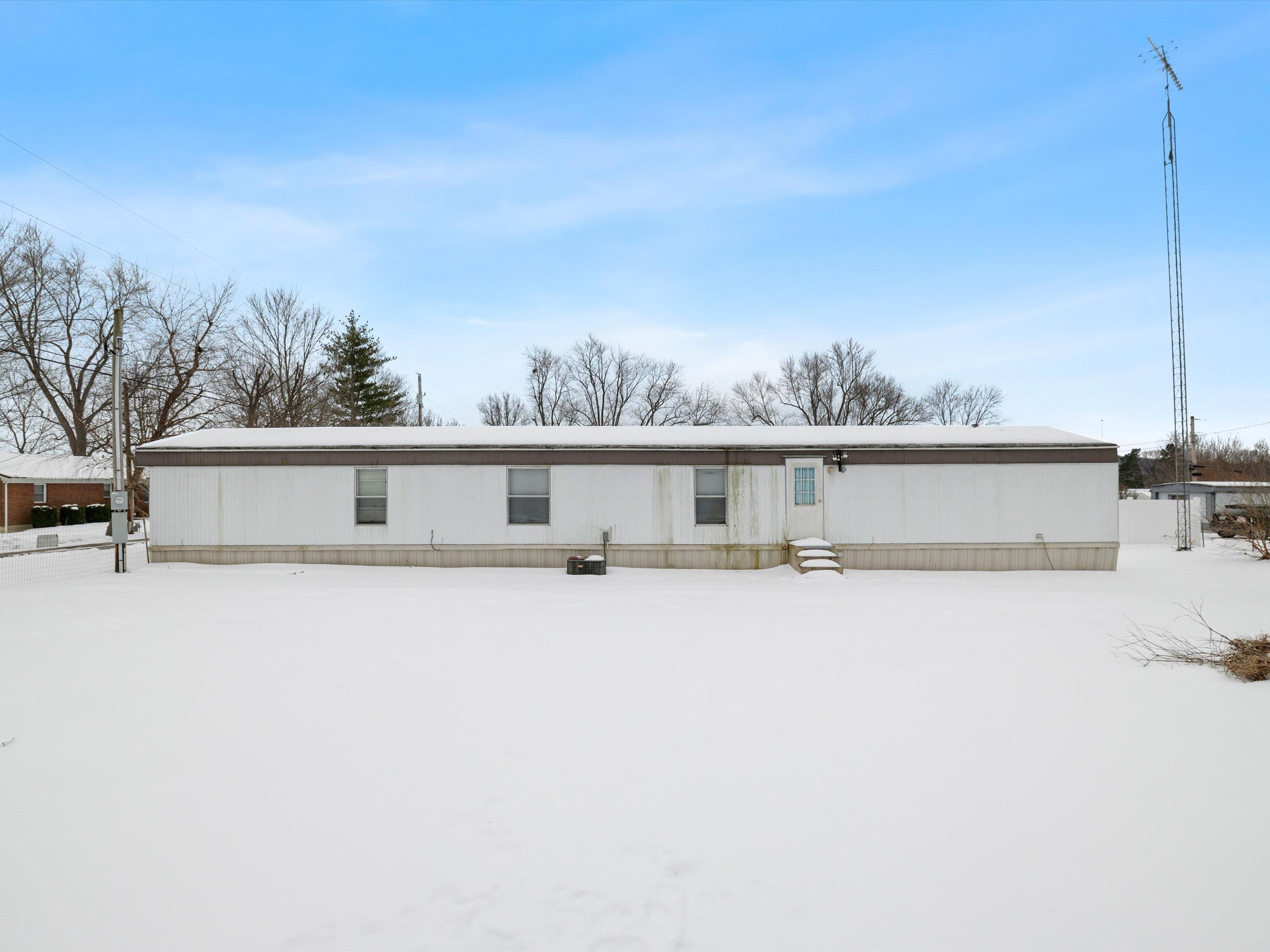 707 7th St, Cloverport, Kentucky 40111, 3 Bedrooms Bedrooms, ,2 BathroomsBathrooms,Manufactured Home,For Sale,7th St,94044