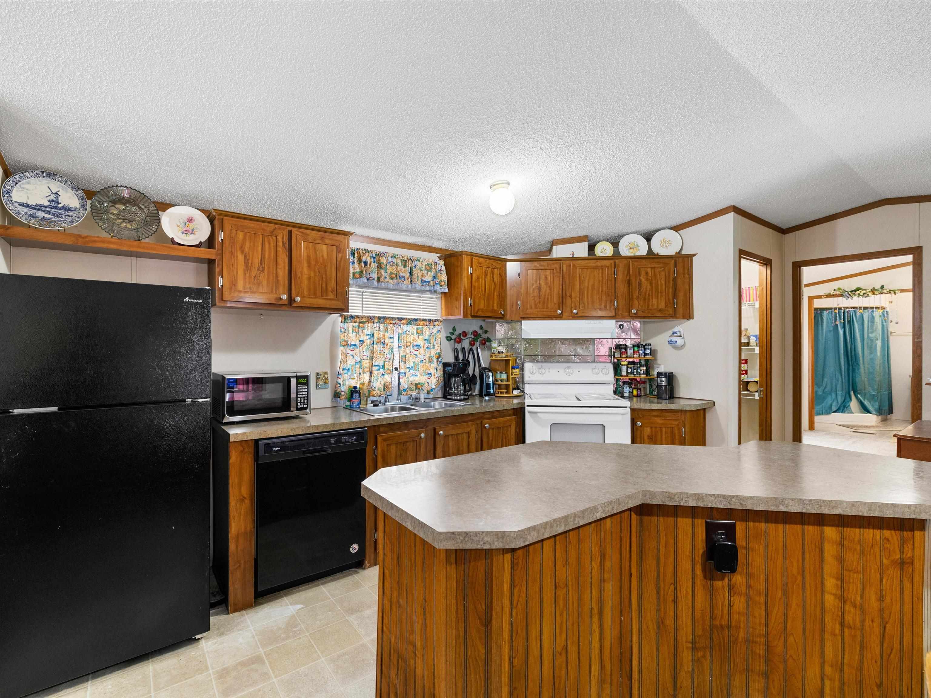 707 7th St, Cloverport, Kentucky 40111, 3 Bedrooms Bedrooms, ,2 BathroomsBathrooms,Manufactured Home,For Sale,7th St,94044