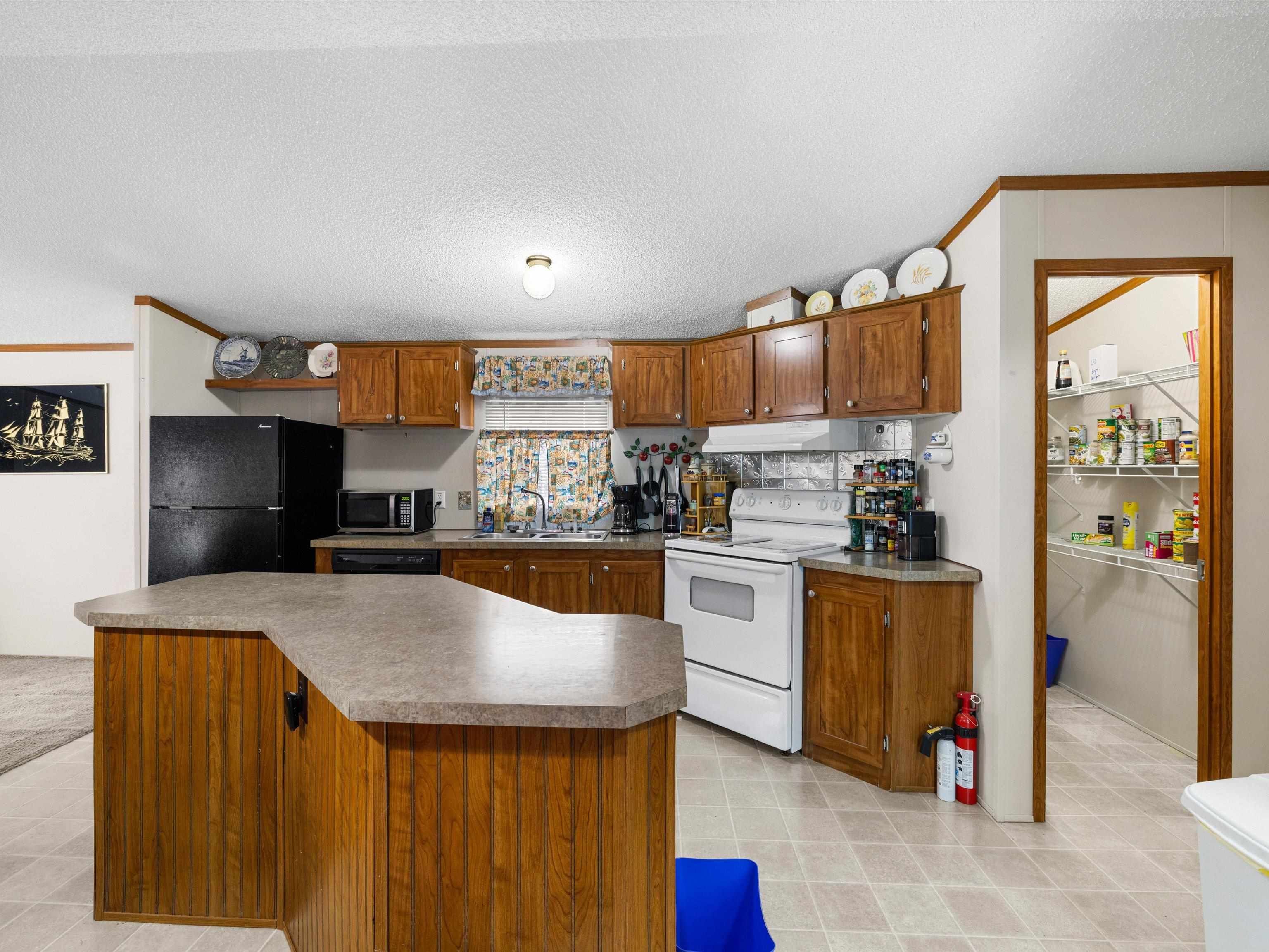 707 7th St, Cloverport, Kentucky 40111, 3 Bedrooms Bedrooms, ,2 BathroomsBathrooms,Manufactured Home,For Sale,7th St,94044