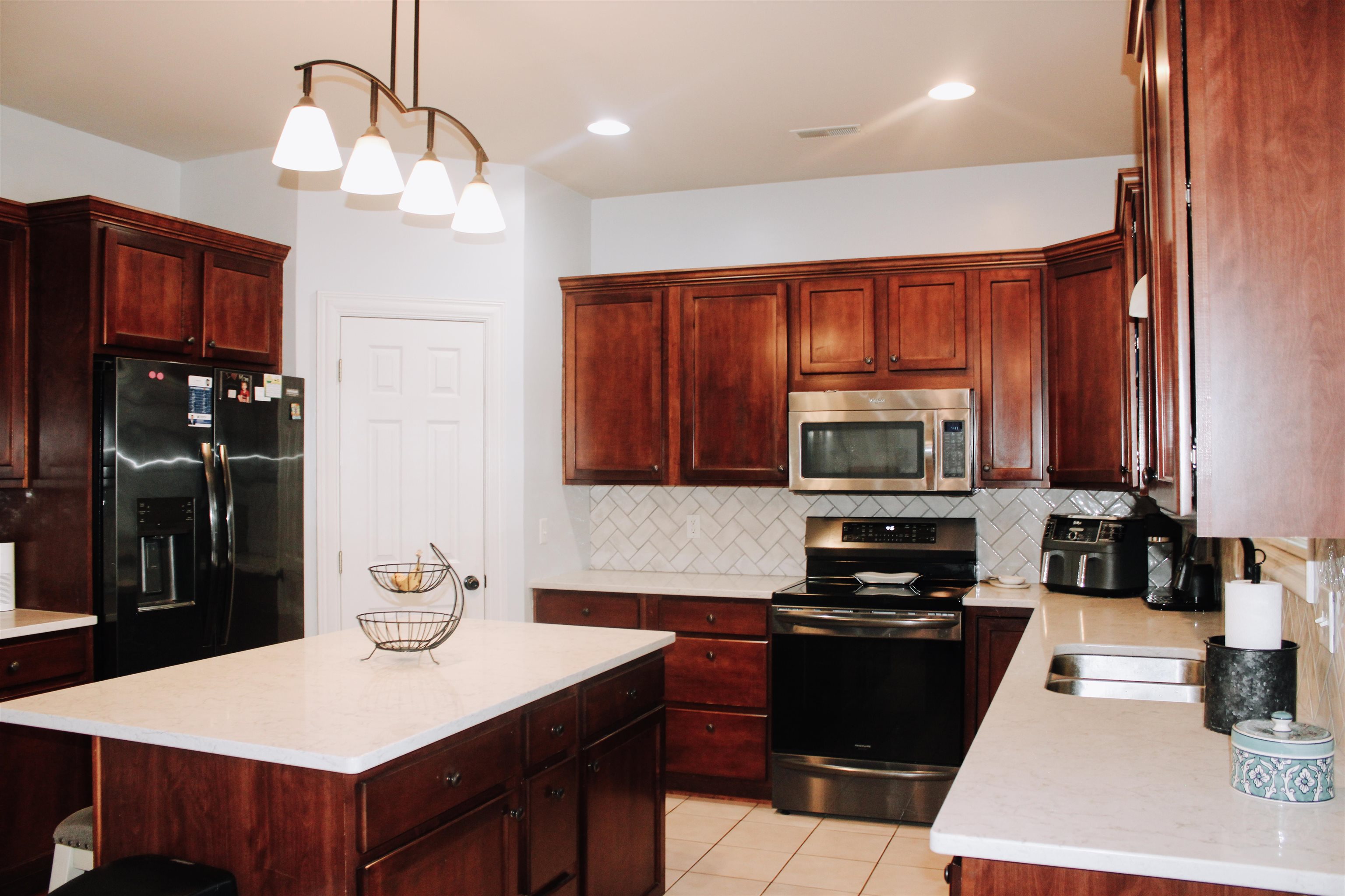 2969 Waterside Way, Owensboro, Kentucky 42303, 4 Bedrooms Bedrooms, ,2 BathroomsBathrooms,Single Family Residence,For Sale,Waterside Way,94045