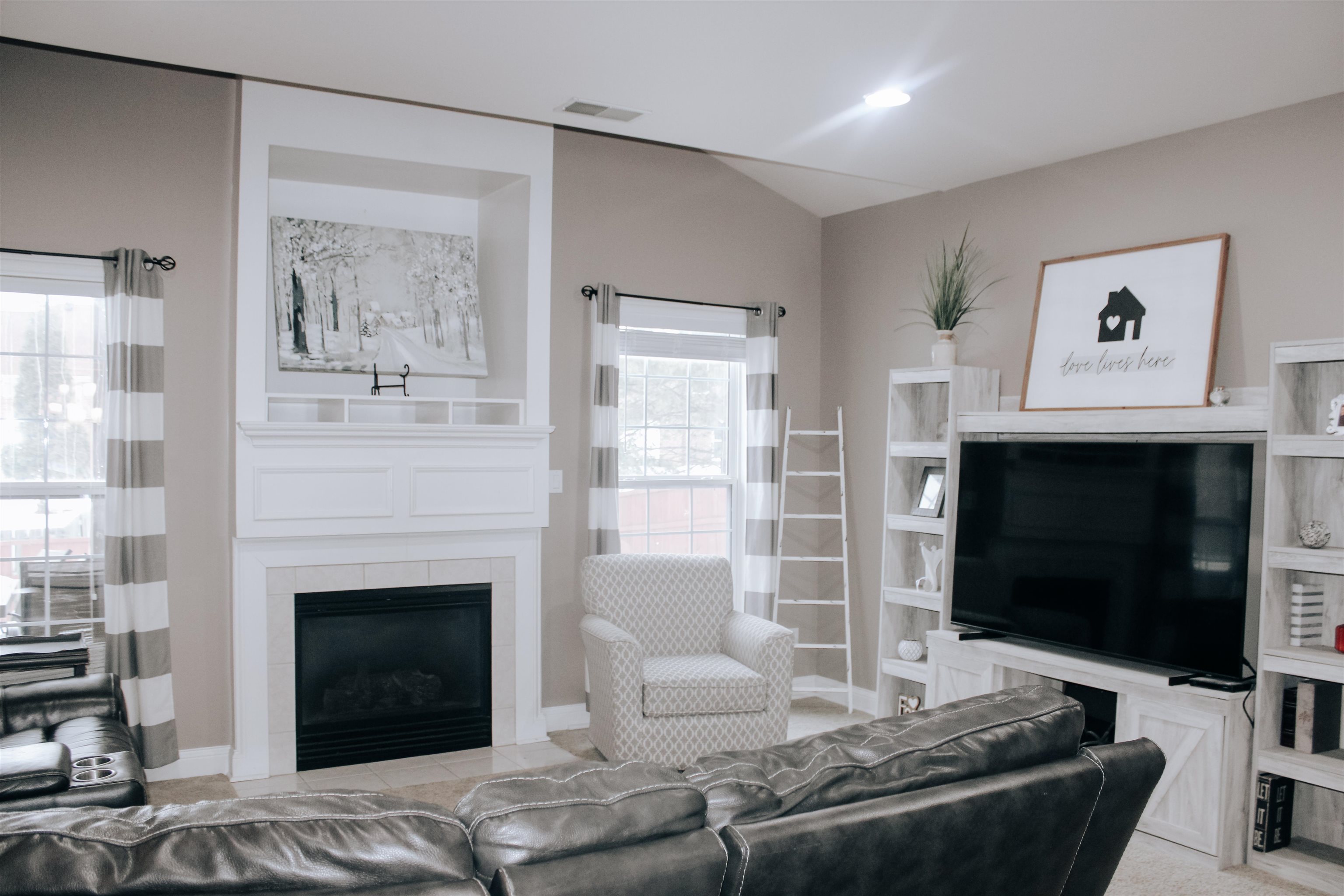 2969 Waterside Way, Owensboro, Kentucky 42303, 4 Bedrooms Bedrooms, ,2 BathroomsBathrooms,Single Family Residence,For Sale,Waterside Way,94045