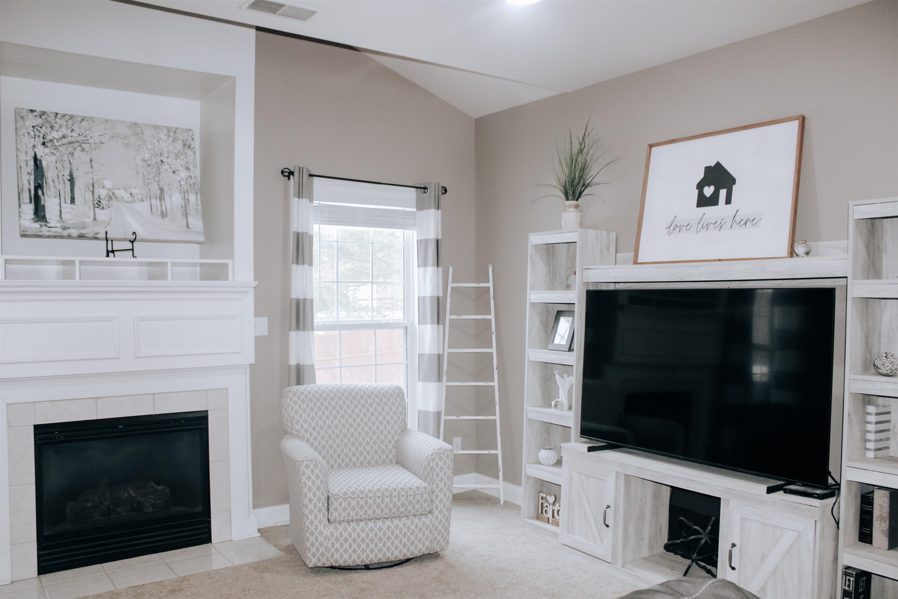 2969 Waterside Way, Owensboro, Kentucky 42303, 4 Bedrooms Bedrooms, ,2 BathroomsBathrooms,Single Family Residence,For Sale,Waterside Way,94045