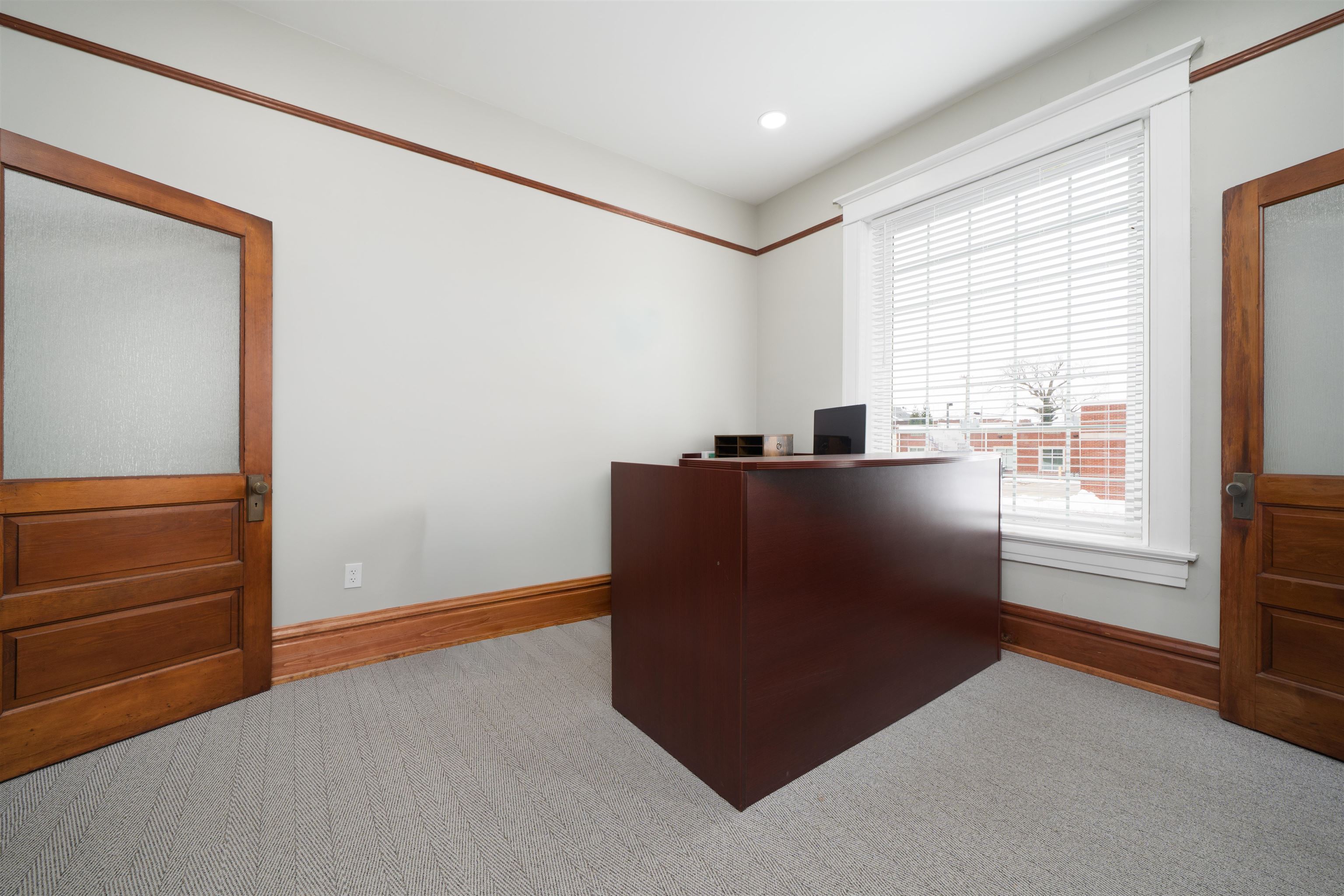 415 Saint Ann Street, Owensboro, Kentucky 42303, ,Office,For Sale,Saint Ann Street,94049