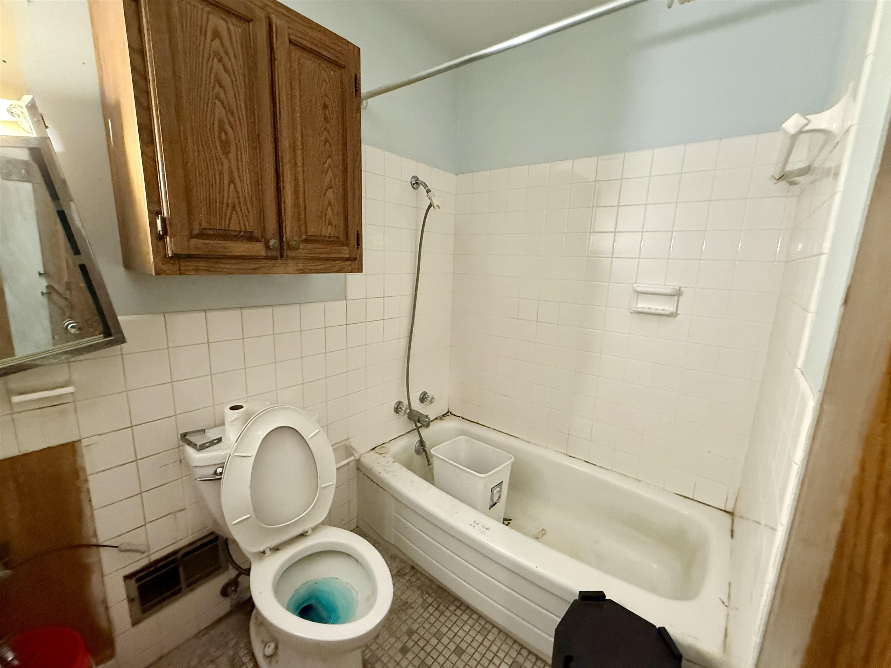 3332 Comanche Place, Owensboro, Kentucky 42301-5963, 3 Bedrooms Bedrooms, ,2 BathroomsBathrooms,Single Family Residence,For Sale,Comanche Place,94056