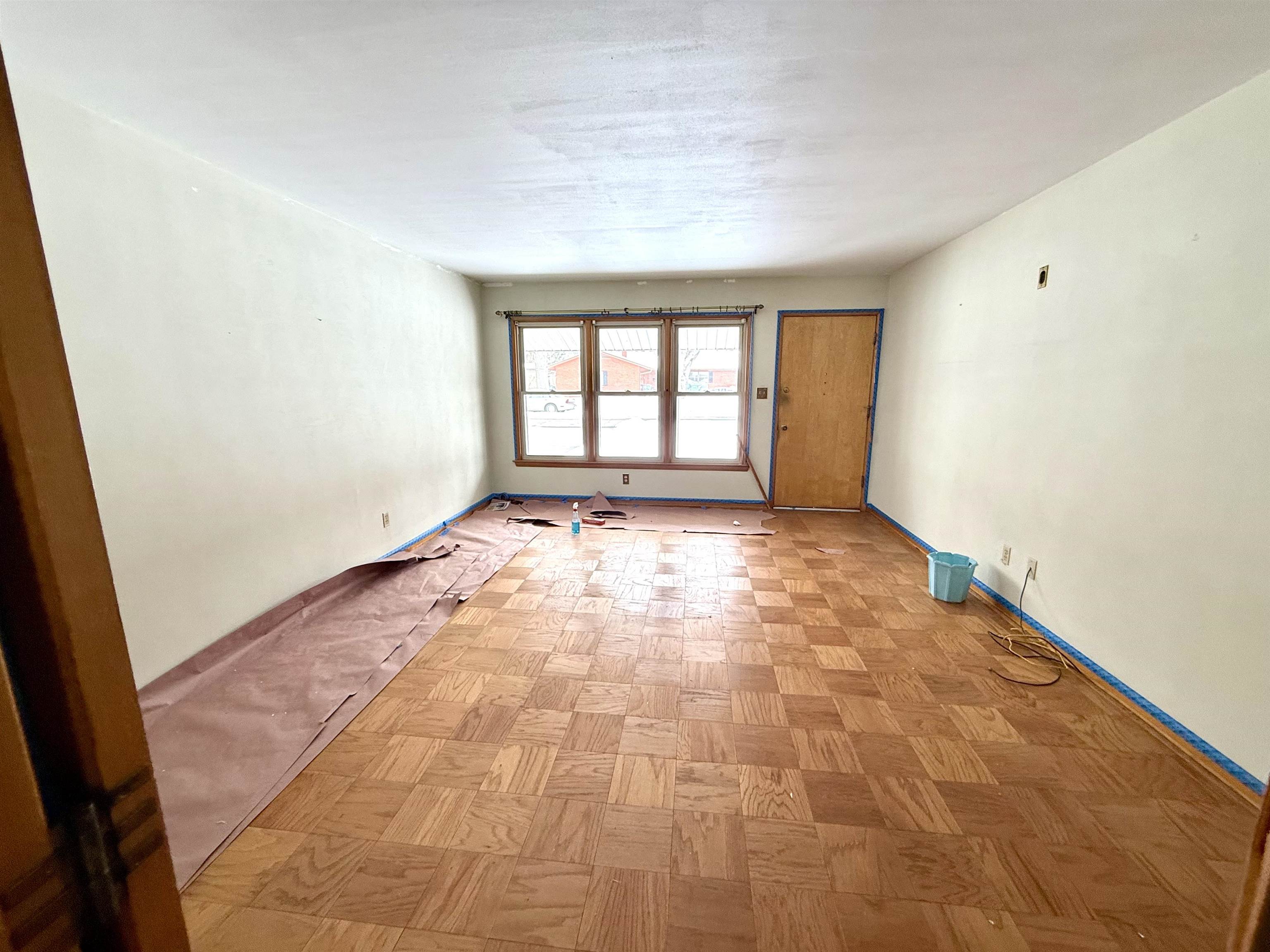 3332 Comanche Place, Owensboro, Kentucky 42301-5963, 3 Bedrooms Bedrooms, ,2 BathroomsBathrooms,Single Family Residence,For Sale,Comanche Place,94056