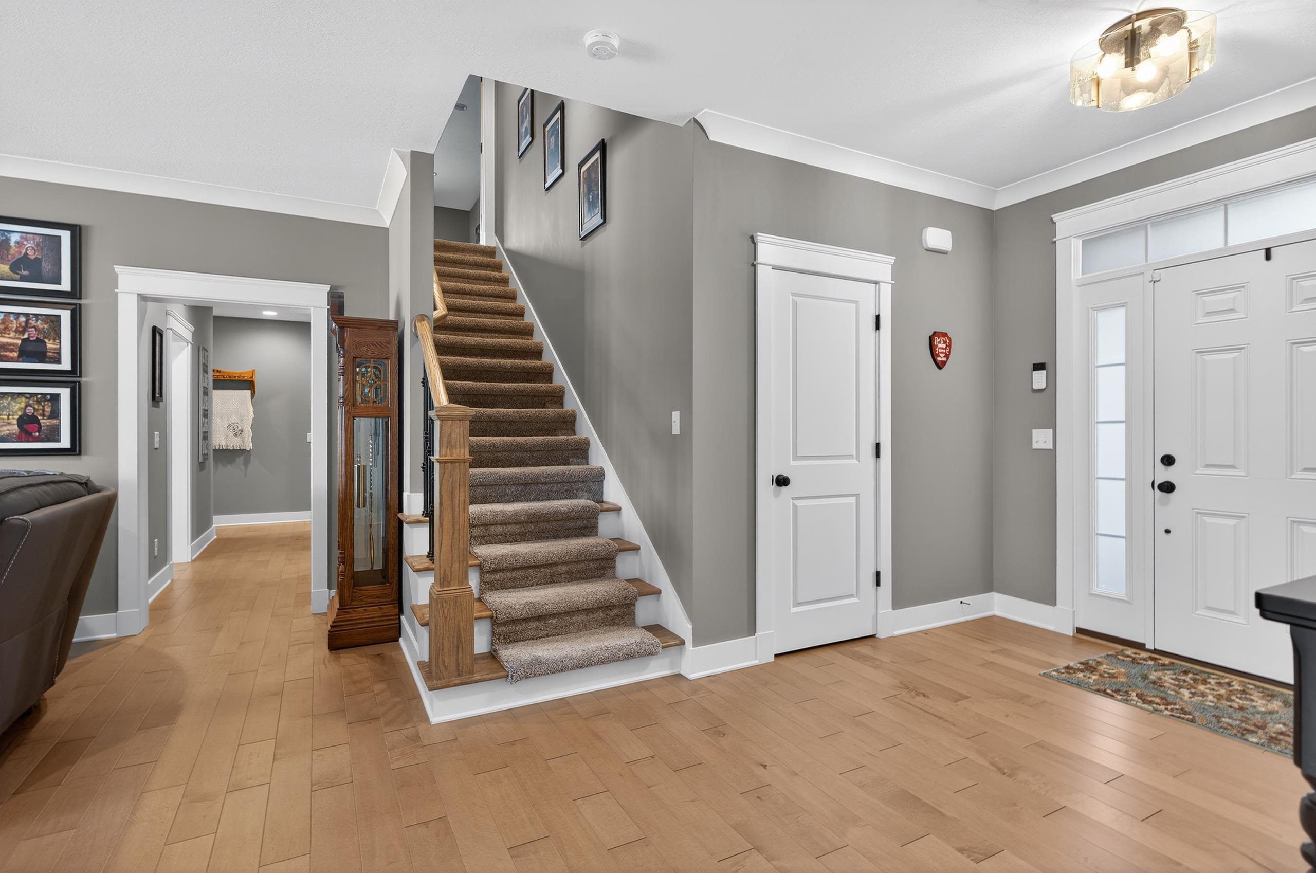 511 Westbriar Circle, NEWBURGH, Indiana 47630-2450, 4 Bedrooms Bedrooms, ,3 BathroomsBathrooms,Single Family Residence,For Sale,Westbriar Circle,94057